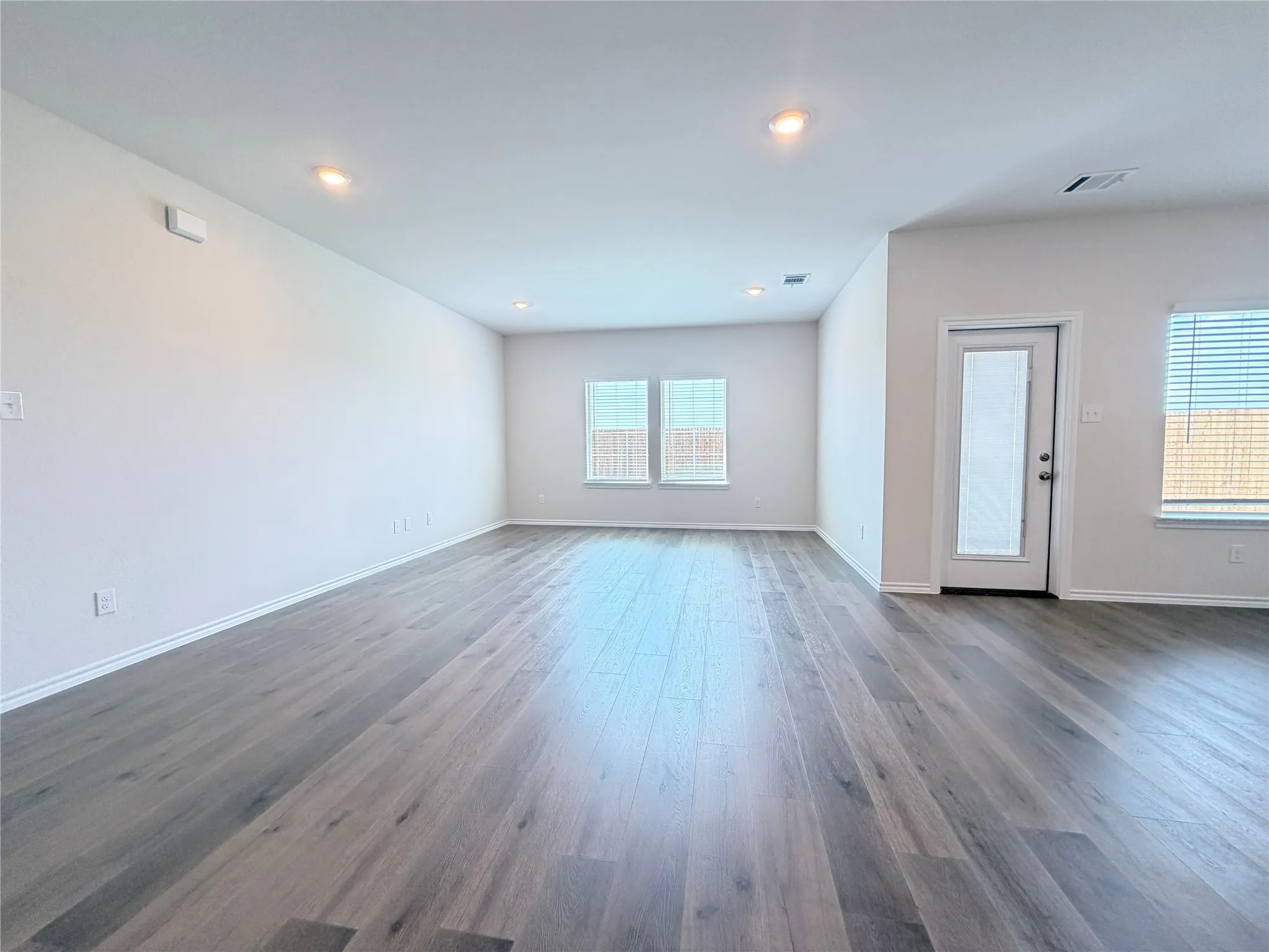 Single Family Residence For Rent in Hunt County , 617 Edge Hill Lane, Josephine, Texas 75135, 4 Bedroom, 3 Bathroom, 2 Garage spaces, 2,235 Sqft, built in 2026, mls#21357025, Real Estate Agent in Josephine, Homes For Rent in Hunt county, Homes For Rent in Josephine, Realtor in Josephine Texas, Real Estate Brokerage Independent Realty Texas, Luminita Cordes Realtor