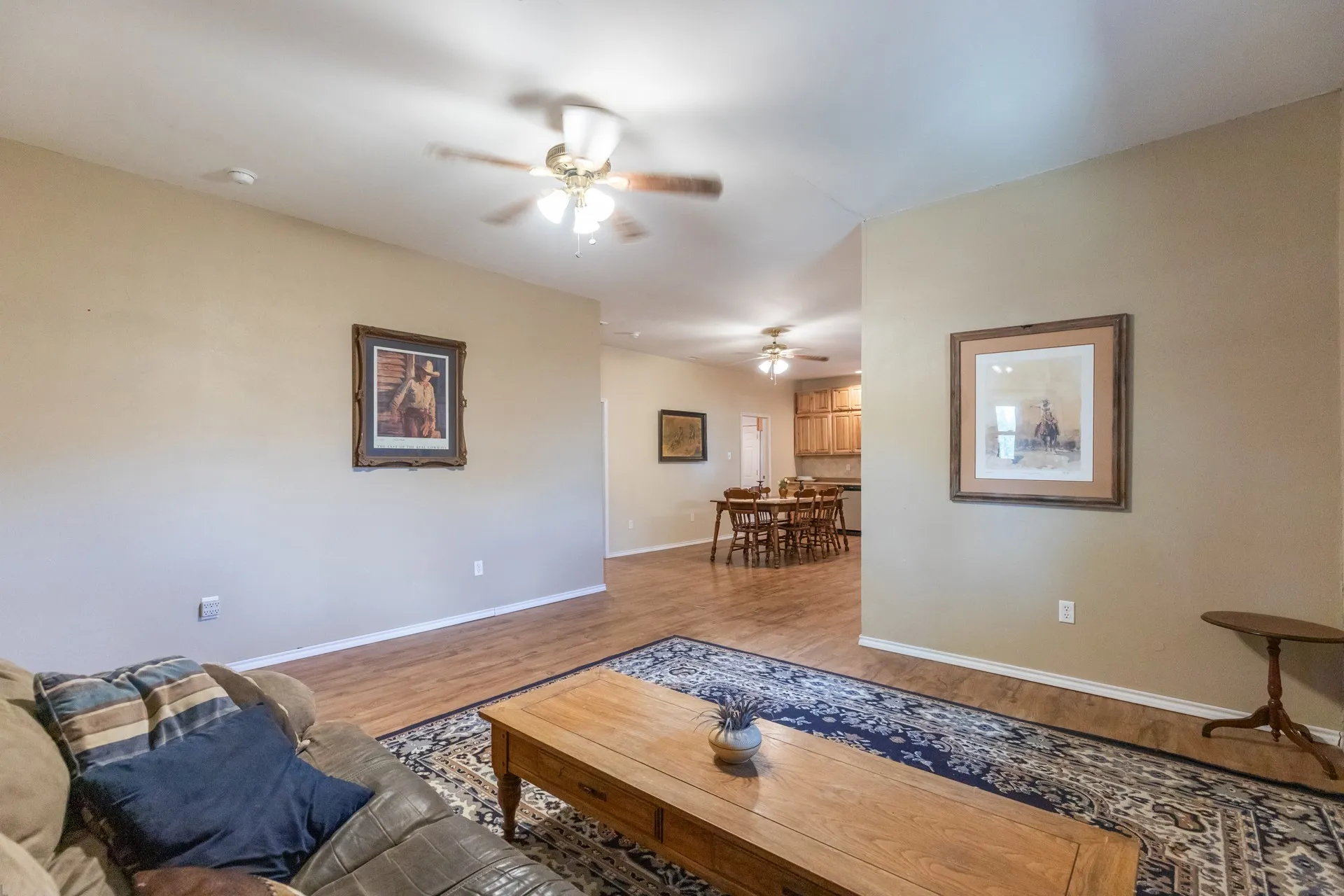 Single Family Residence For Sale in Callahan County , 832 Peyton Street, Baird, Texas 79504, 3 Bedroom, 2 Bathroom, 2 Garage spaces, 1,454 Sqft, built in 1909, mls#21345686, Real Estate Agent in Baird, Homes For Sale in Callahan county, Homes For Sale in Baird, Realtor in Baird Texas, Real Estate Brokerage Independent Realty Texas, Luminita Cordes Realtor