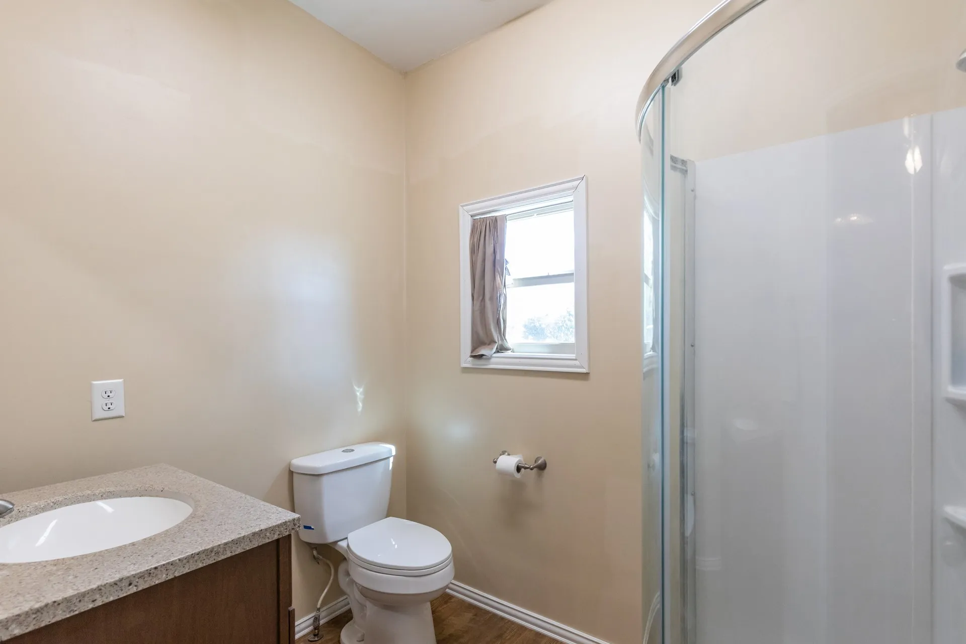 Single Family Residence For Sale in Callahan County , 832 Peyton Street, Baird, Texas 79504, 3 Bedroom, 2 Bathroom, 2 Garage spaces, 1,454 Sqft, built in 1909, mls#21345686, Real Estate Agent in Baird, Homes For Sale in Callahan county, Homes For Sale in Baird, Realtor in Baird Texas, Real Estate Brokerage Independent Realty Texas, Luminita Cordes Realtor