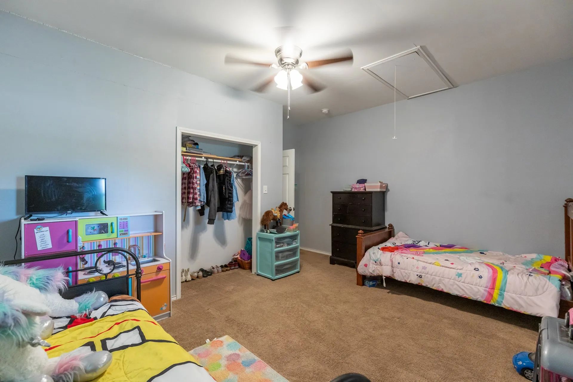Single Family Residence For Sale in Callahan County , 832 Peyton Street, Baird, Texas 79504, 3 Bedroom, 2 Bathroom, 2 Garage spaces, 1,454 Sqft, built in 1909, mls#21345686, Real Estate Agent in Baird, Homes For Sale in Callahan county, Homes For Sale in Baird, Realtor in Baird Texas, Real Estate Brokerage Independent Realty Texas, Luminita Cordes Realtor