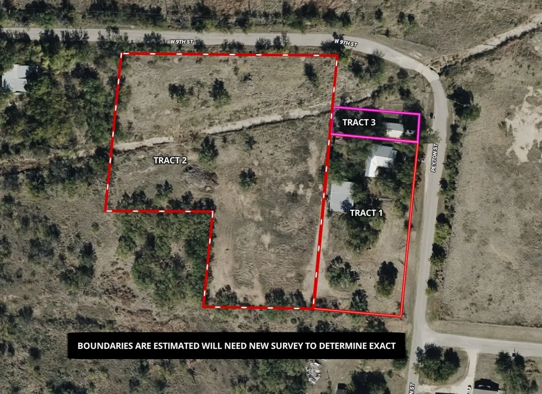 Single Family Residence For Sale in Callahan County , 832 Peyton Street, Baird, Texas 79504, 3 Bedroom, 2 Bathroom, 2 Garage spaces, 1,454 Sqft, built in 1909, mls#21345686, Real Estate Agent in Baird, Homes For Sale in Callahan county, Homes For Sale in Baird, Realtor in Baird Texas, Real Estate Brokerage Independent Realty Texas, Luminita Cordes Realtor