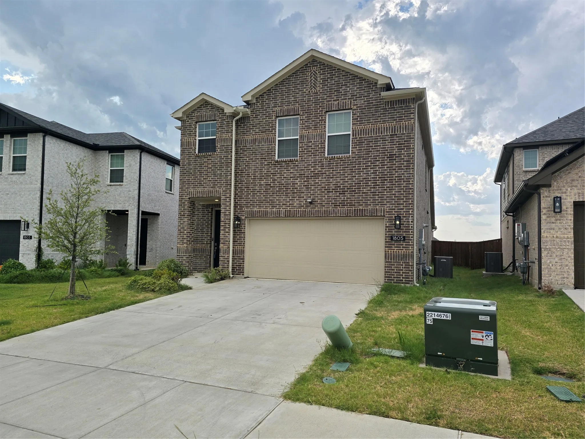 Single Family Residence For Rent in Kaufman County , 1805 Acosta Drive, Forney, Texas 75126, 4 Bedroom, 3 Bathroom, 2 Garage spaces, 2,728 Sqft, built in 2024, mls#21355091, Real Estate Agent in Forney, Homes For Rent in Kaufman county, Homes For Rent in Forney, Realtor in Forney Texas, Real Estate Brokerage Independent Realty Texas, Luminita Cordes Realtor