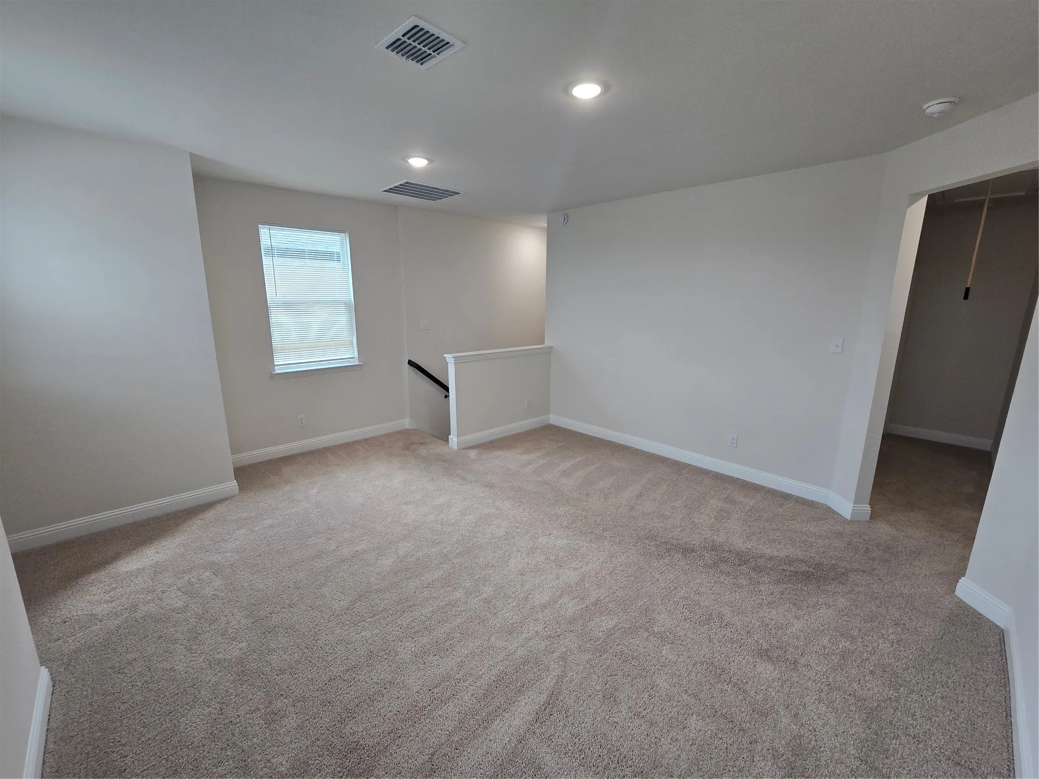 Single Family Residence For Rent in Kaufman County , 1805 Acosta Drive, Forney, Texas 75126, 4 Bedroom, 3 Bathroom, 2 Garage spaces, 2,728 Sqft, built in 2024, mls#21355091, Real Estate Agent in Forney, Homes For Rent in Kaufman county, Homes For Rent in Forney, Realtor in Forney Texas, Real Estate Brokerage Independent Realty Texas, Luminita Cordes Realtor
