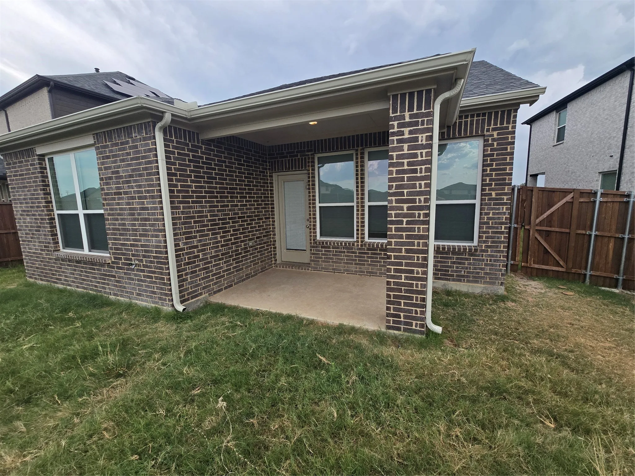 Single Family Residence For Rent in Kaufman County , 1805 Acosta Drive, Forney, Texas 75126, 4 Bedroom, 3 Bathroom, 2 Garage spaces, 2,728 Sqft, built in 2024, mls#21355091, Real Estate Agent in Forney, Homes For Rent in Kaufman county, Homes For Rent in Forney, Realtor in Forney Texas, Real Estate Brokerage Independent Realty Texas, Luminita Cordes Realtor