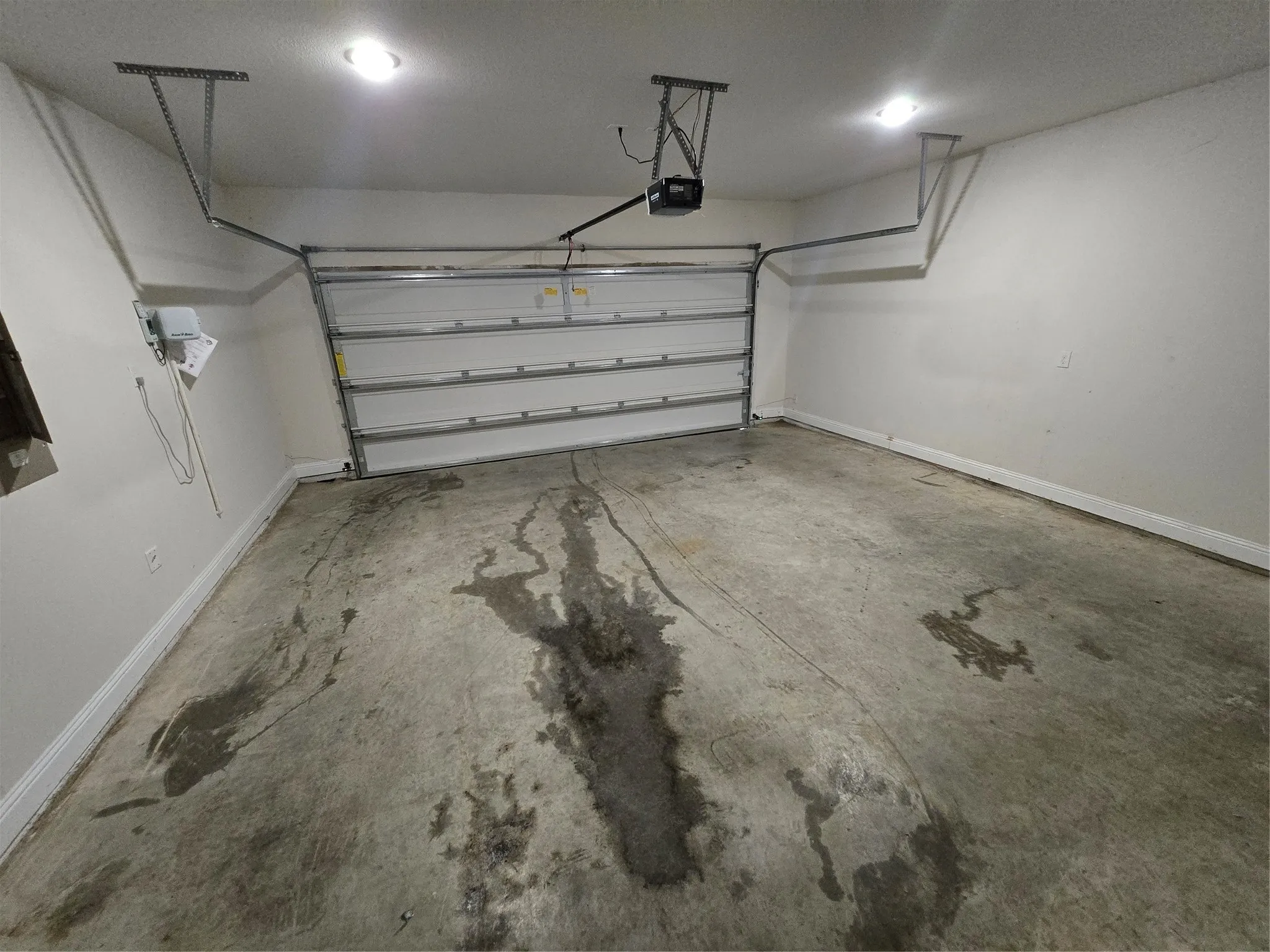 Single Family Residence For Rent in Kaufman County , 1805 Acosta Drive, Forney, Texas 75126, 4 Bedroom, 3 Bathroom, 2 Garage spaces, 2,728 Sqft, built in 2024, mls#21355091, Real Estate Agent in Forney, Homes For Rent in Kaufman county, Homes For Rent in Forney, Realtor in Forney Texas, Real Estate Brokerage Independent Realty Texas, Luminita Cordes Realtor