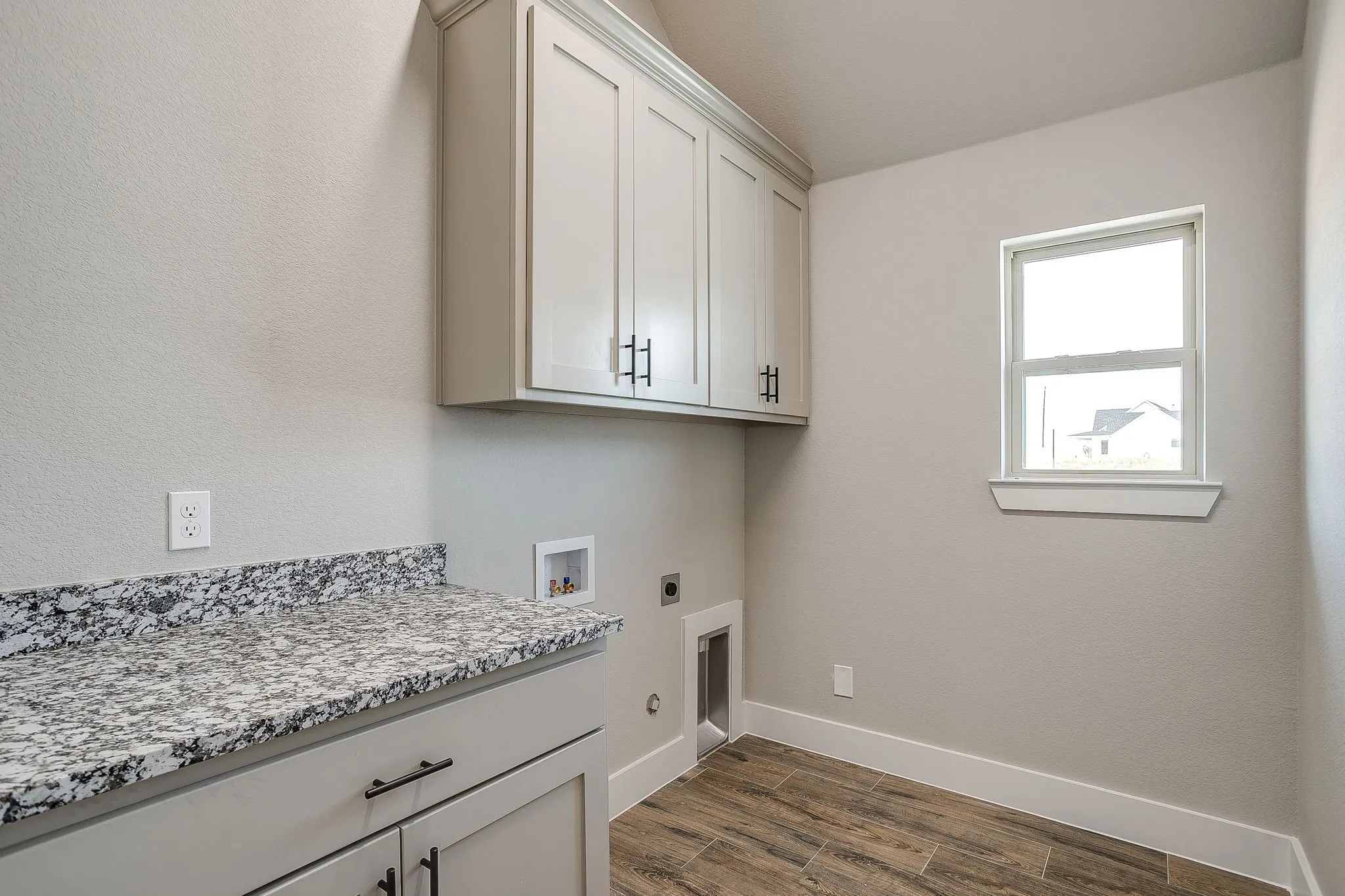 Single Family Residence For Sale in Parker County , 1016 Agnes Road, Springtown, Texas 76082, 3 Bedroom, 2 Bathroom, 3 Garage spaces, 2,100 Sqft, built in 2026, mls#21357031, Real Estate Agent in Springtown, Homes For Sale in Parker county, Homes For Sale in Springtown, Realtor in Springtown Texas, Real Estate Brokerage Independent Realty Texas, Luminita Cordes Realtor
