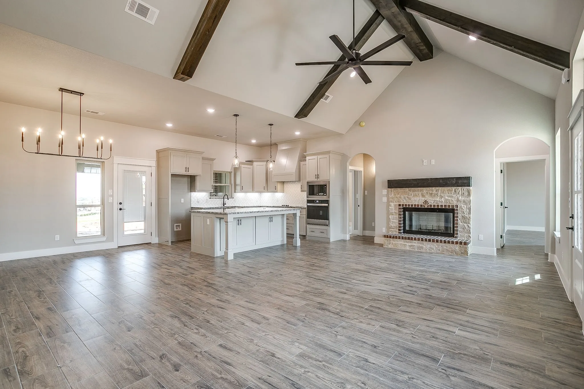Single Family Residence For Sale in Parker County , 1016 Agnes Road, Springtown, Texas 76082, 3 Bedroom, 2 Bathroom, 3 Garage spaces, 2,100 Sqft, built in 2026, mls#21357031, Real Estate Agent in Springtown, Homes For Sale in Parker county, Homes For Sale in Springtown, Realtor in Springtown Texas, Real Estate Brokerage Independent Realty Texas, Luminita Cordes Realtor