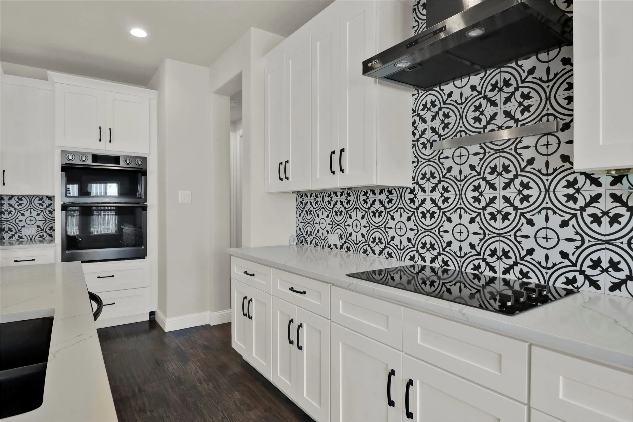 The backsplash!
