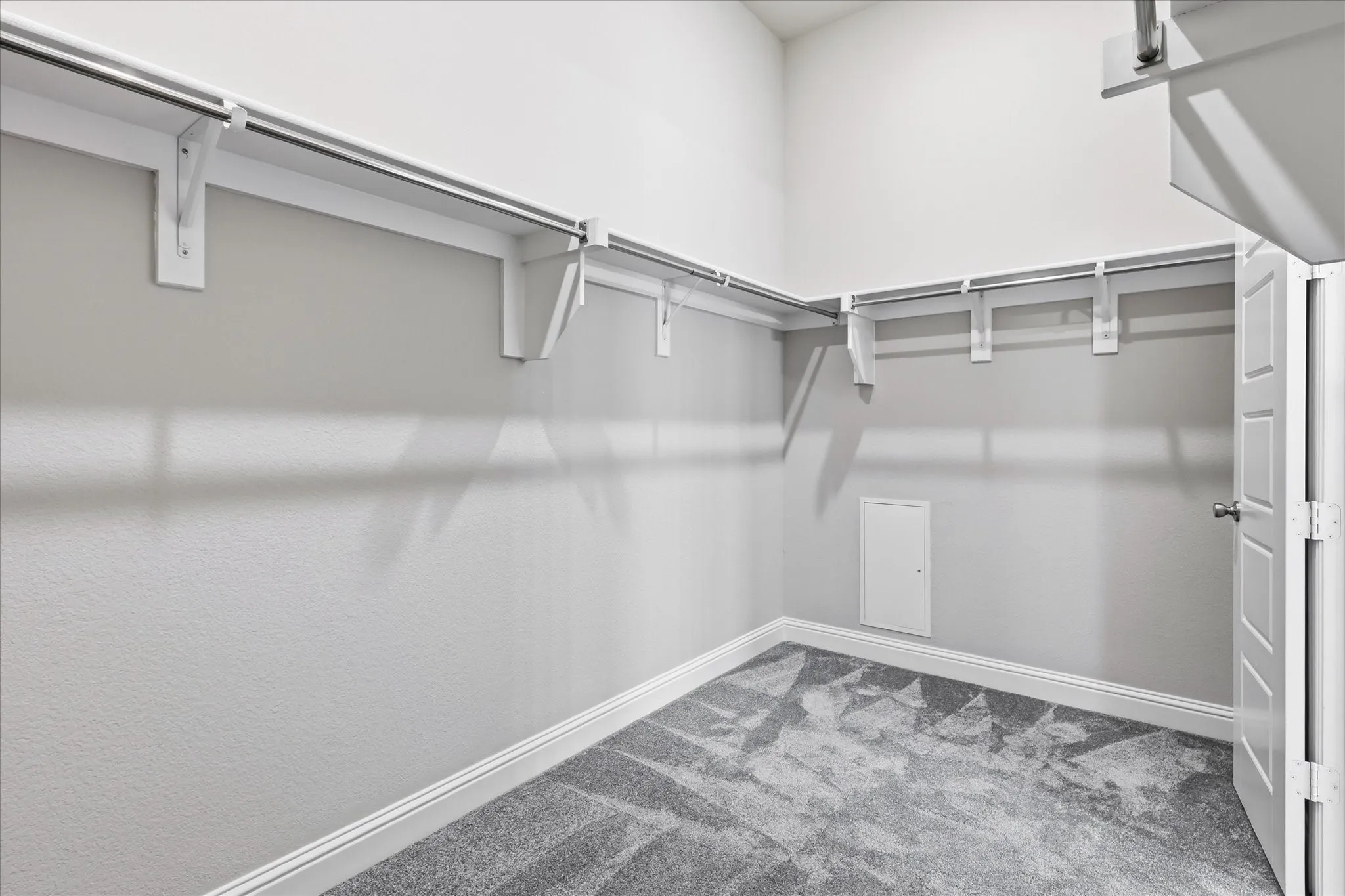 Primary closet /New carpet and freshly painted