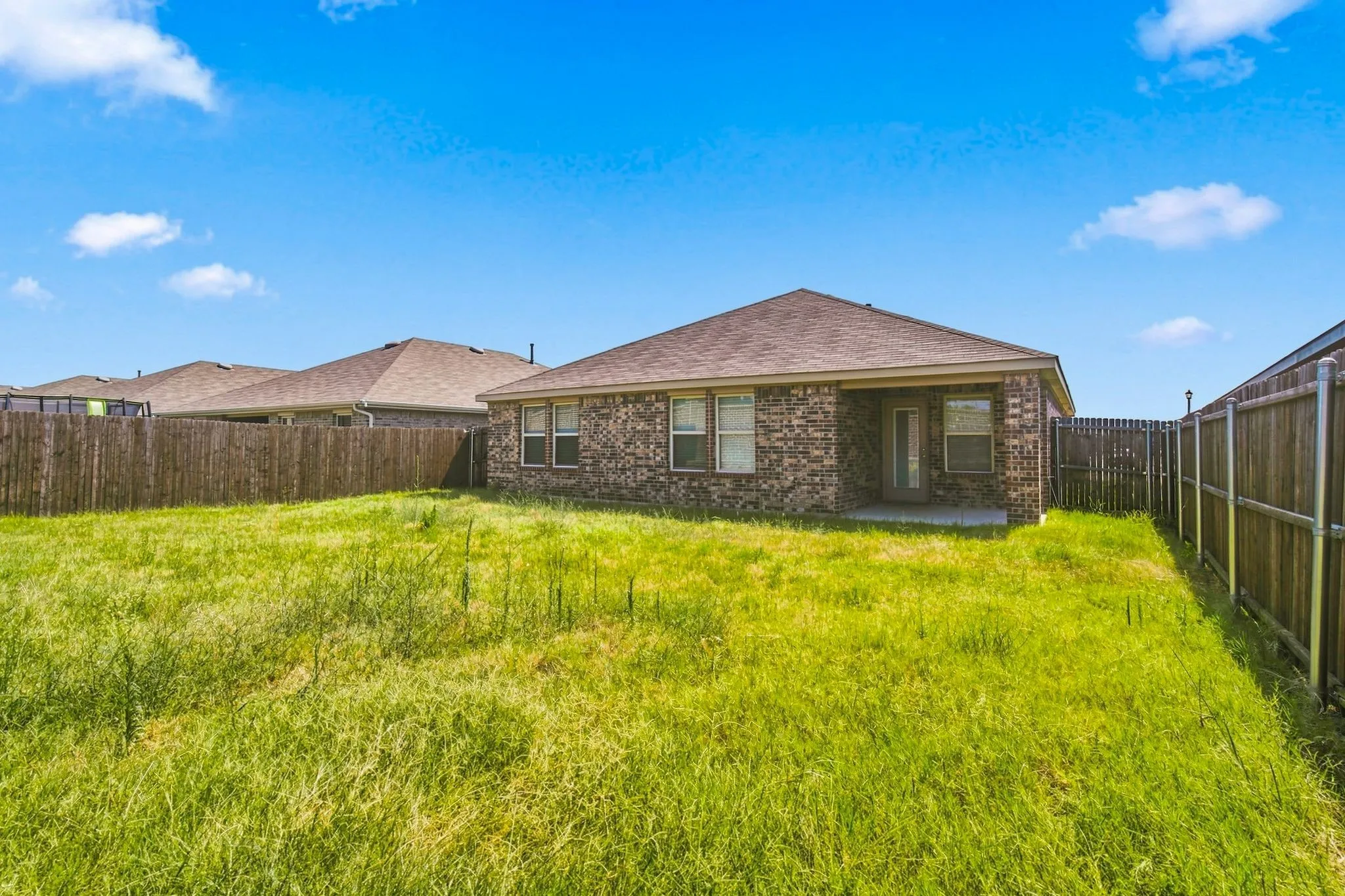 Single Family Residence For Rent in Hunt County , 601 Banner Avenue, Royse City, Texas 75189, 4 Bedroom, 2 Bathroom, 2 Garage spaces, 1,830 Sqft, built in 2022, mls#21357071, Real Estate Agent in Royse City, Homes For Rent in Hunt county, Homes For Rent in Royse City, Realtor in Royse City Texas, Real Estate Brokerage Independent Realty Texas, Luminita Cordes Realtor