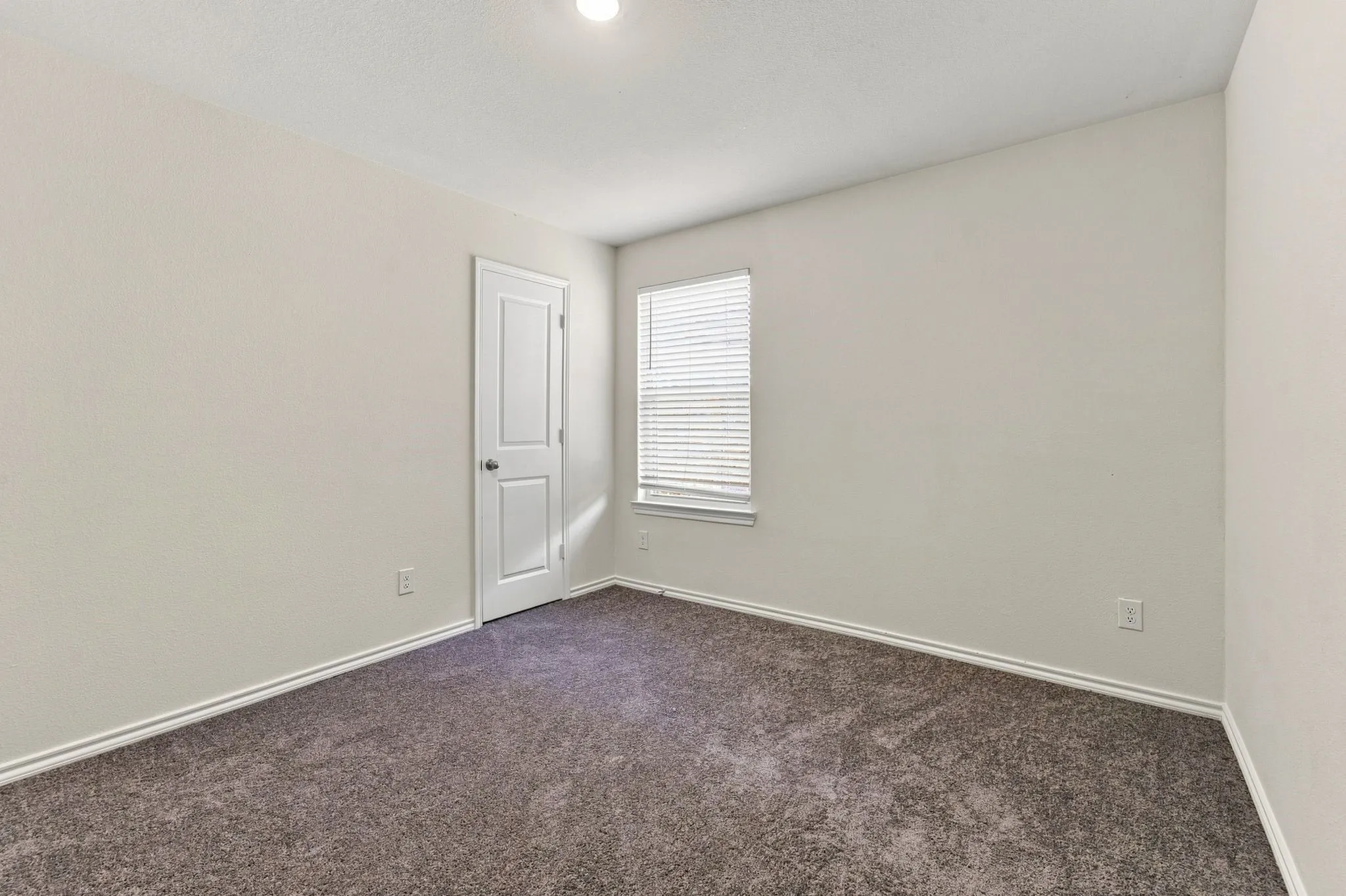Single Family Residence For Rent in Hunt County , 601 Banner Avenue, Royse City, Texas 75189, 4 Bedroom, 2 Bathroom, 2 Garage spaces, 1,830 Sqft, built in 2022, mls#21357071, Real Estate Agent in Royse City, Homes For Rent in Hunt county, Homes For Rent in Royse City, Realtor in Royse City Texas, Real Estate Brokerage Independent Realty Texas, Luminita Cordes Realtor
