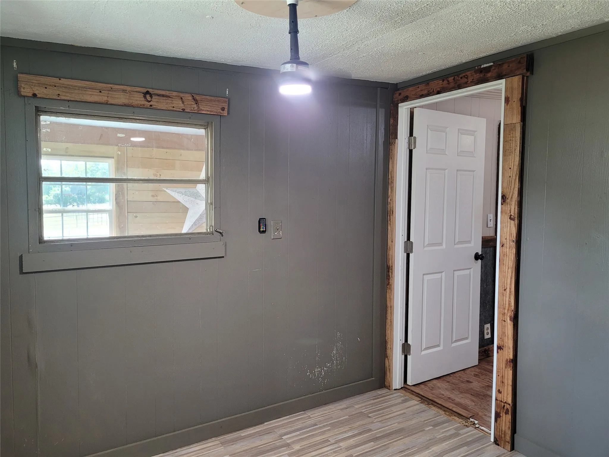 Single Family Residence For Sale in Red River (TX) County , 735 SW 1st, Detroit, Texas 75436, 2 Bedroom, 2 Bathroom, Garage spaces, 1,422 Sqft, built in 1973, mls#21356790, Real Estate Agent in Detroit, Homes For Sale in Red River (TX) county, Homes For Sale in Detroit, Realtor in Detroit Texas, Real Estate Brokerage Independent Realty Texas, Luminita Cordes Realtor