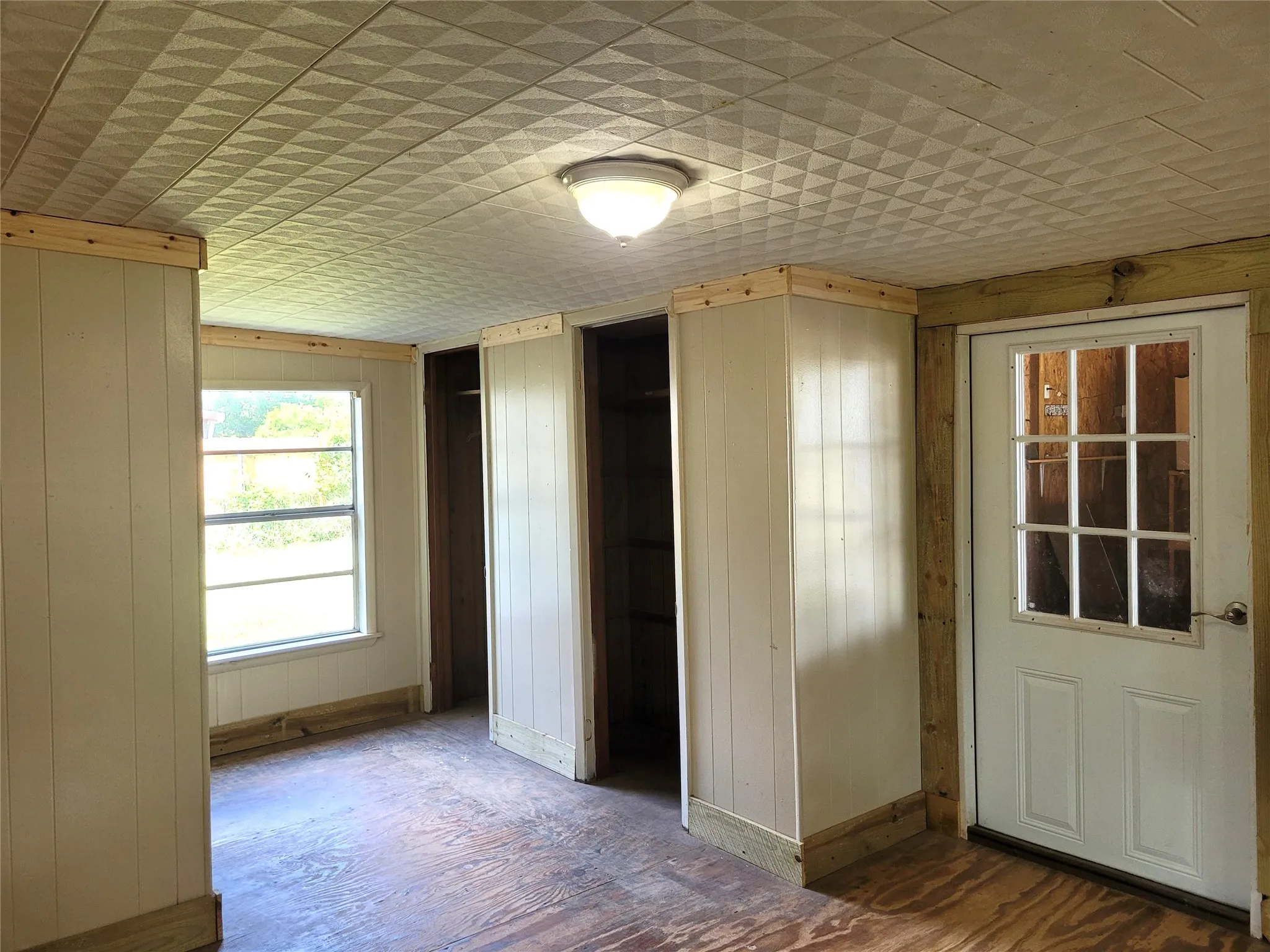 Single Family Residence For Sale in Red River (TX) County , 735 SW 1st, Detroit, Texas 75436, 2 Bedroom, 2 Bathroom, Garage spaces, 1,422 Sqft, built in 1973, mls#21356790, Real Estate Agent in Detroit, Homes For Sale in Red River (TX) county, Homes For Sale in Detroit, Realtor in Detroit Texas, Real Estate Brokerage Independent Realty Texas, Luminita Cordes Realtor
