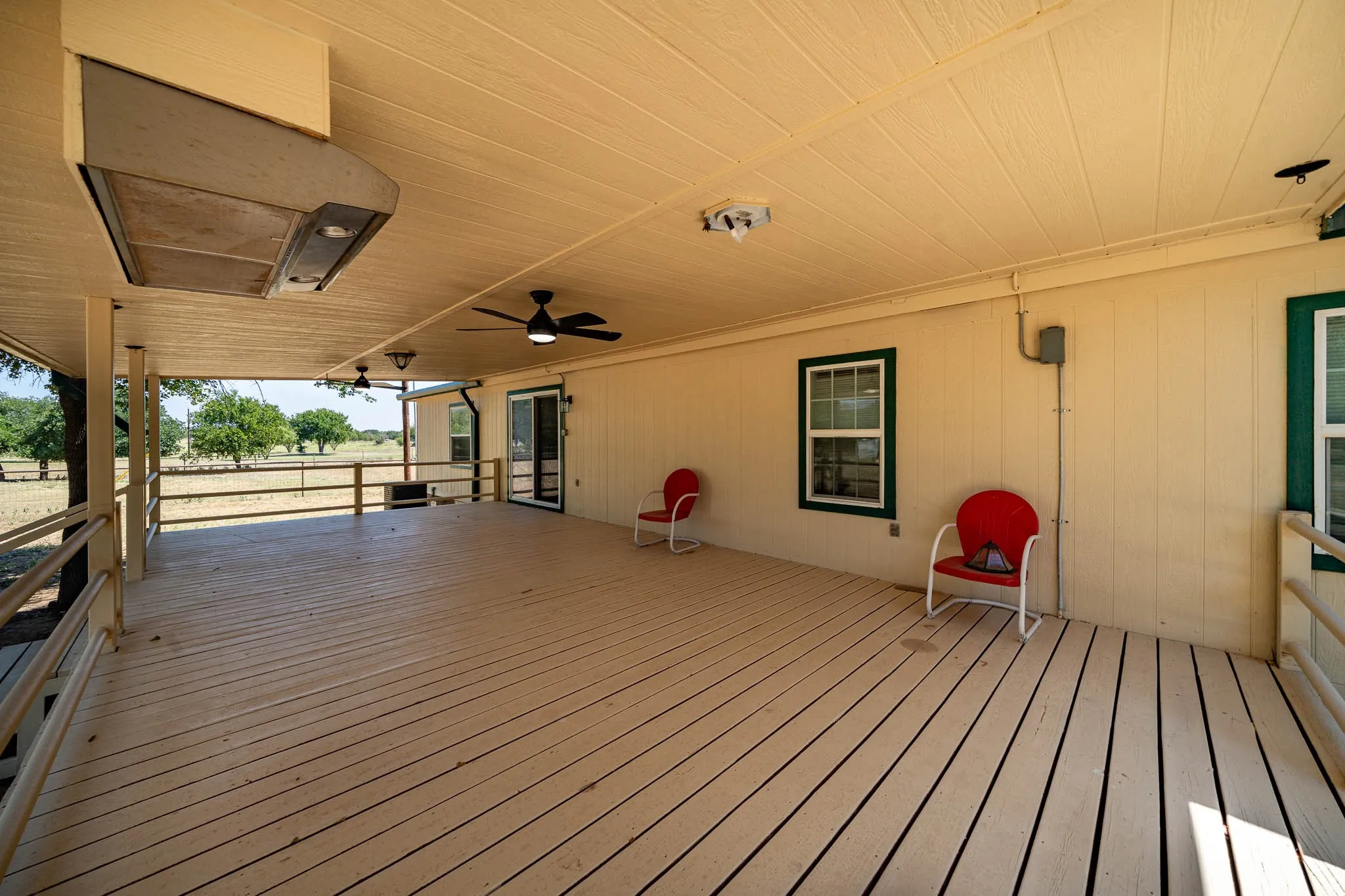 Mobile Home For Sale in Jones County , 9545 Farm Road 1226 S, Hawley, Texas 79525, 3 Bedroom, 2 Bathroom, Garage spaces, 1,680 Sqft, built in 1997, mls#21357074, Real Estate Agent in Hawley, Homes For Sale in Jones county, Homes For Sale in Hawley, Realtor in Hawley Texas, Real Estate Brokerage Independent Realty Texas, Luminita Cordes Realtor