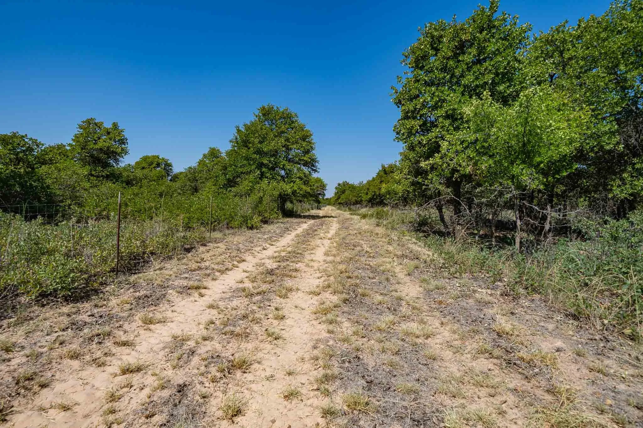 Mobile Home For Sale in Jones County , 9545 Farm Road 1226 S, Hawley, Texas 79525, 3 Bedroom, 2 Bathroom, Garage spaces, 1,680 Sqft, built in 1997, mls#21357074, Real Estate Agent in Hawley, Homes For Sale in Jones county, Homes For Sale in Hawley, Realtor in Hawley Texas, Real Estate Brokerage Independent Realty Texas, Luminita Cordes Realtor