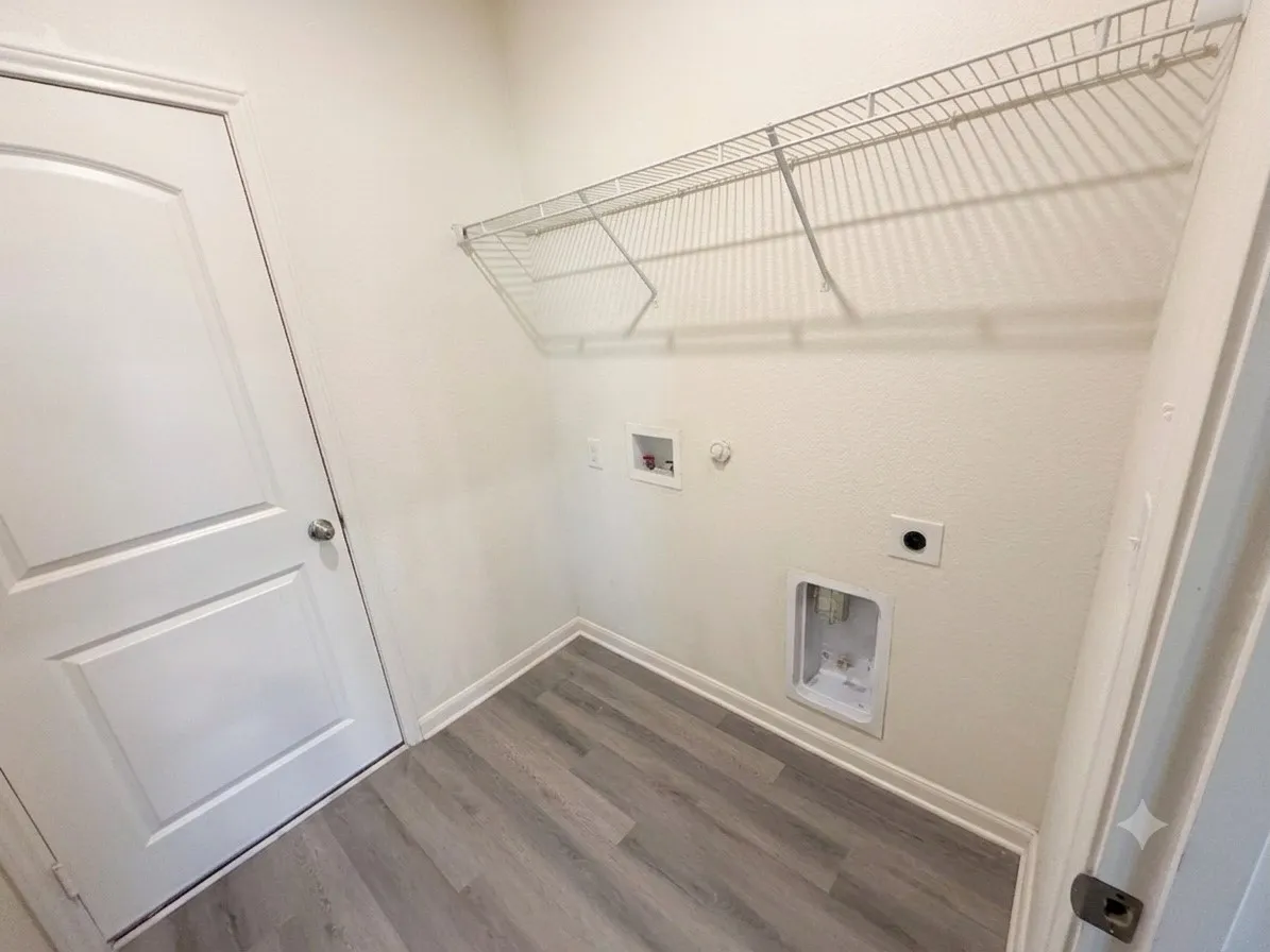 Single Family Residence For Rent in Denton County , 13732 Musselshell Drive, Ponder, Texas 76259, 4 Bedroom, 5 Bathroom, 2 Garage spaces, 2,054 Sqft, built in 2022, mls#21356756, Real Estate Agent in Ponder, Homes For Rent in Denton county, Homes For Rent in Ponder, Realtor in Ponder Texas, Real Estate Brokerage Independent Realty Texas, Luminita Cordes Realtor