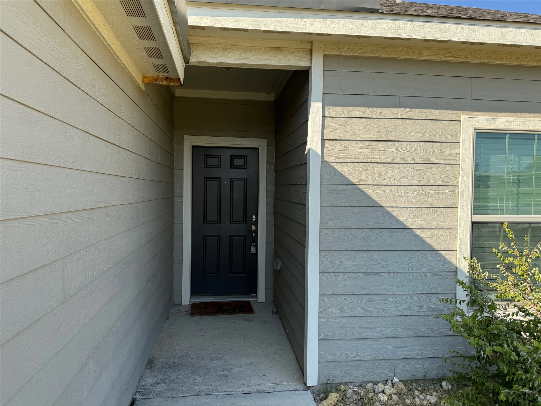 Single Family Residence For Rent in Denton County , 13732 Musselshell Drive, Ponder, Texas 76259, 4 Bedroom, 5 Bathroom, 2 Garage spaces, 2,054 Sqft, built in 2022, mls#21356756, Real Estate Agent in Ponder, Homes For Rent in Denton county, Homes For Rent in Ponder, Realtor in Ponder Texas, Real Estate Brokerage Independent Realty Texas, Luminita Cordes Realtor