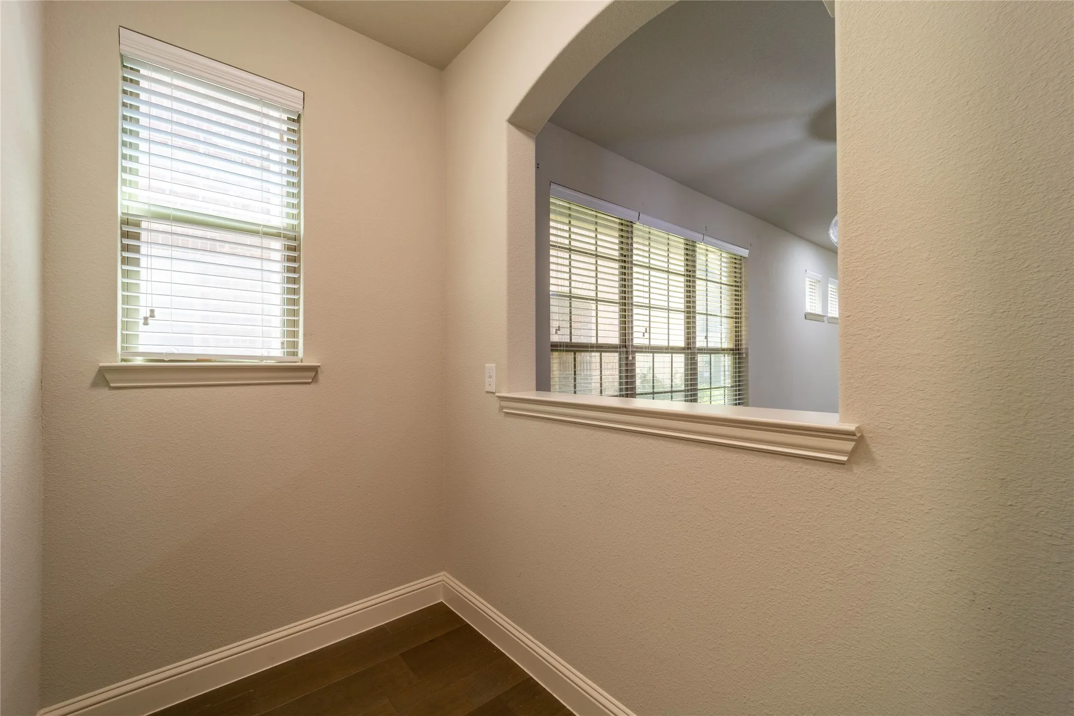 Perfect planning nook makes a great home office space