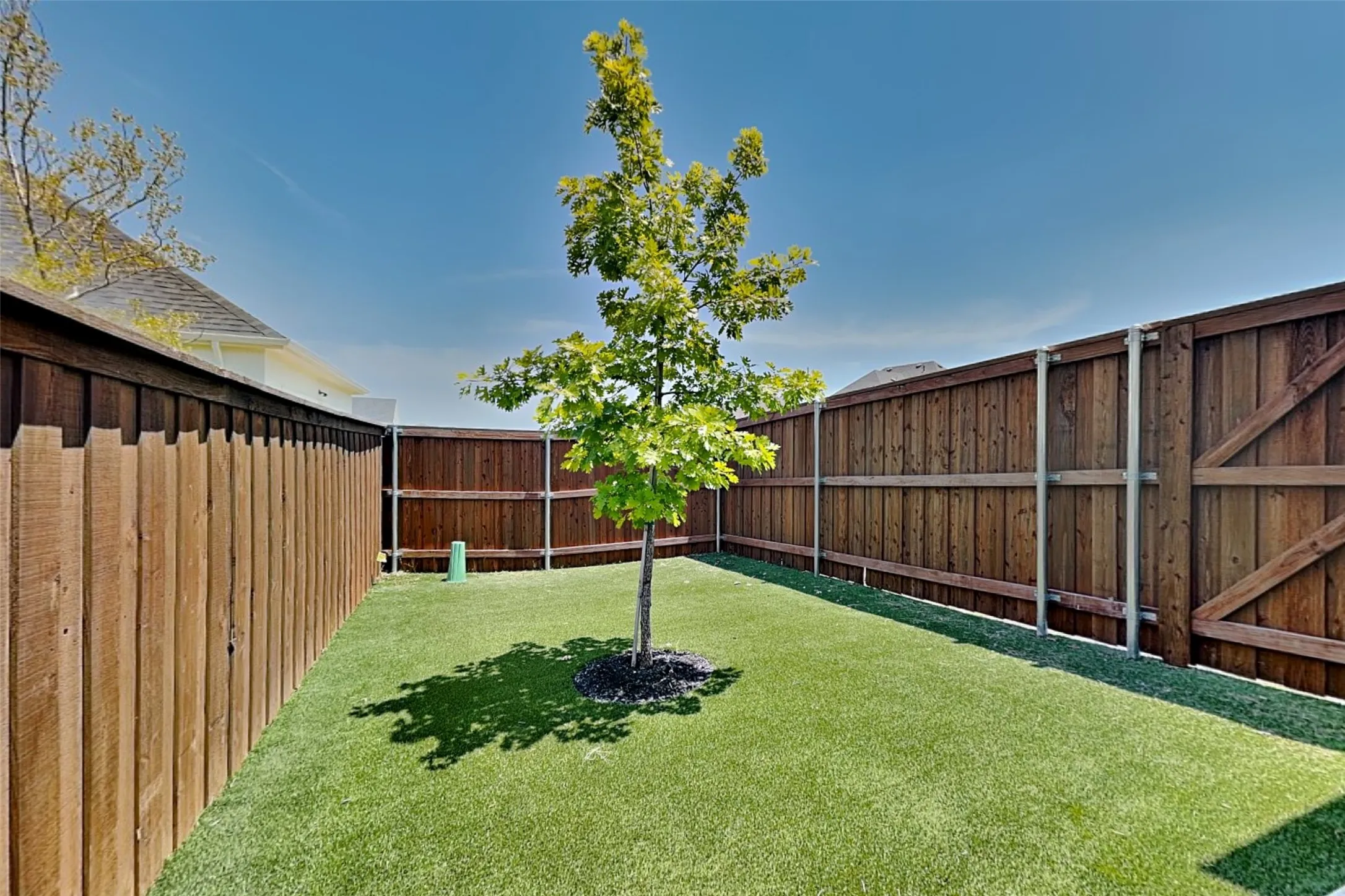 Single Family Residence For Rent in Parker County , 2013 Tolleson Drive, Fort Worth, Texas 76008, 4 Bedroom, 4 Bathroom, 2 Garage spaces, 2,687 Sqft, built in 2025, mls#21357101, Real Estate Agent in Fort Worth, Homes For Rent in Parker county, Homes For Rent in Fort Worth, Realtor in Fort Worth Texas, Real Estate Brokerage Independent Realty Texas, Luminita Cordes Realtor