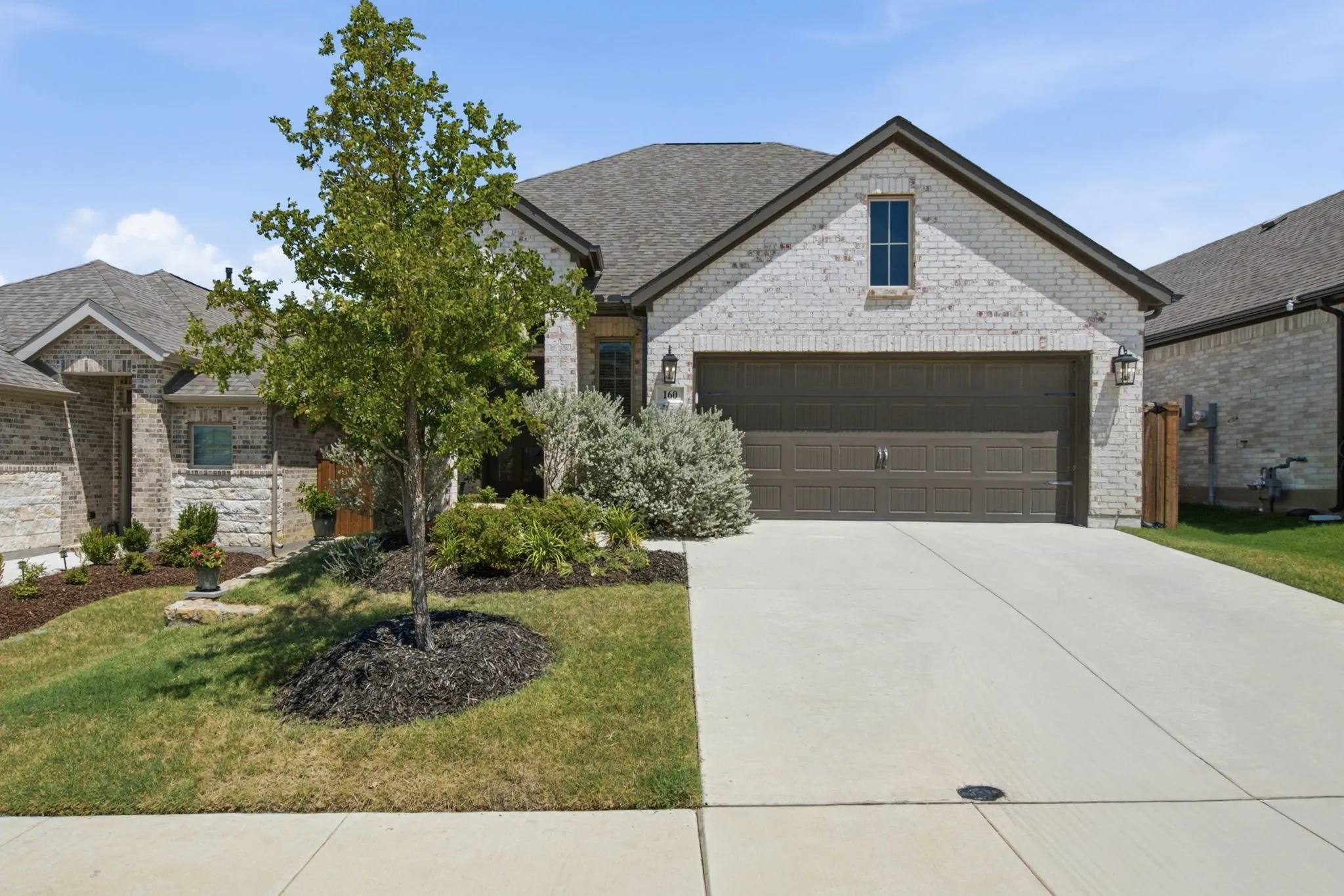 Single Family Residence For Sale in Wise County , 160 Pintail Lane, Rhome, Texas 76078, 3 Bedroom, 3 Bathroom, 2 Garage spaces, 2,018 Sqft, built in 2022, mls#21354802, Real Estate Agent in Rhome, Homes For Sale in Wise county, Homes For Sale in Rhome, Realtor in Rhome Texas, Real Estate Brokerage Independent Realty Texas, Luminita Cordes Realtor