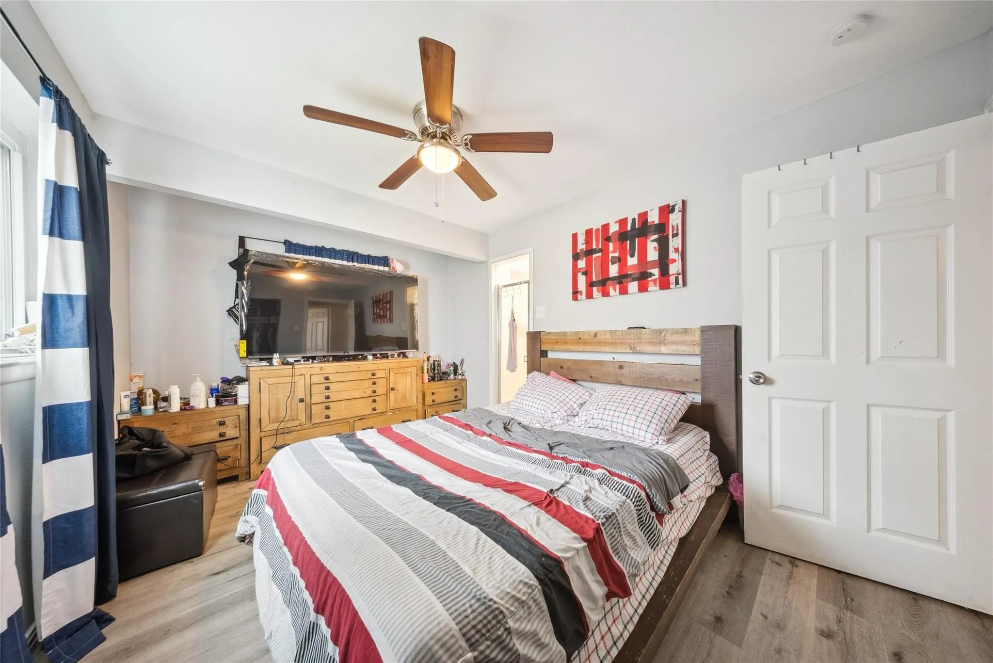 Single Family Residence For Sale in Dallas County , 106 Glenview Place, Hutchins, Texas 75141, 3 Bedroom, 2 Bathroom, Garage spaces, 1,329 Sqft, built in 1964, Price $224,990, mls#21355038, Real Estate Agent in Hutchins, Homes For Sale in Dallas county, Homes For Sale in Hutchins, Realtor in Hutchins Texas, Real Estate Brokerage Independent Realty Texas, Luminita Cordes Realtor