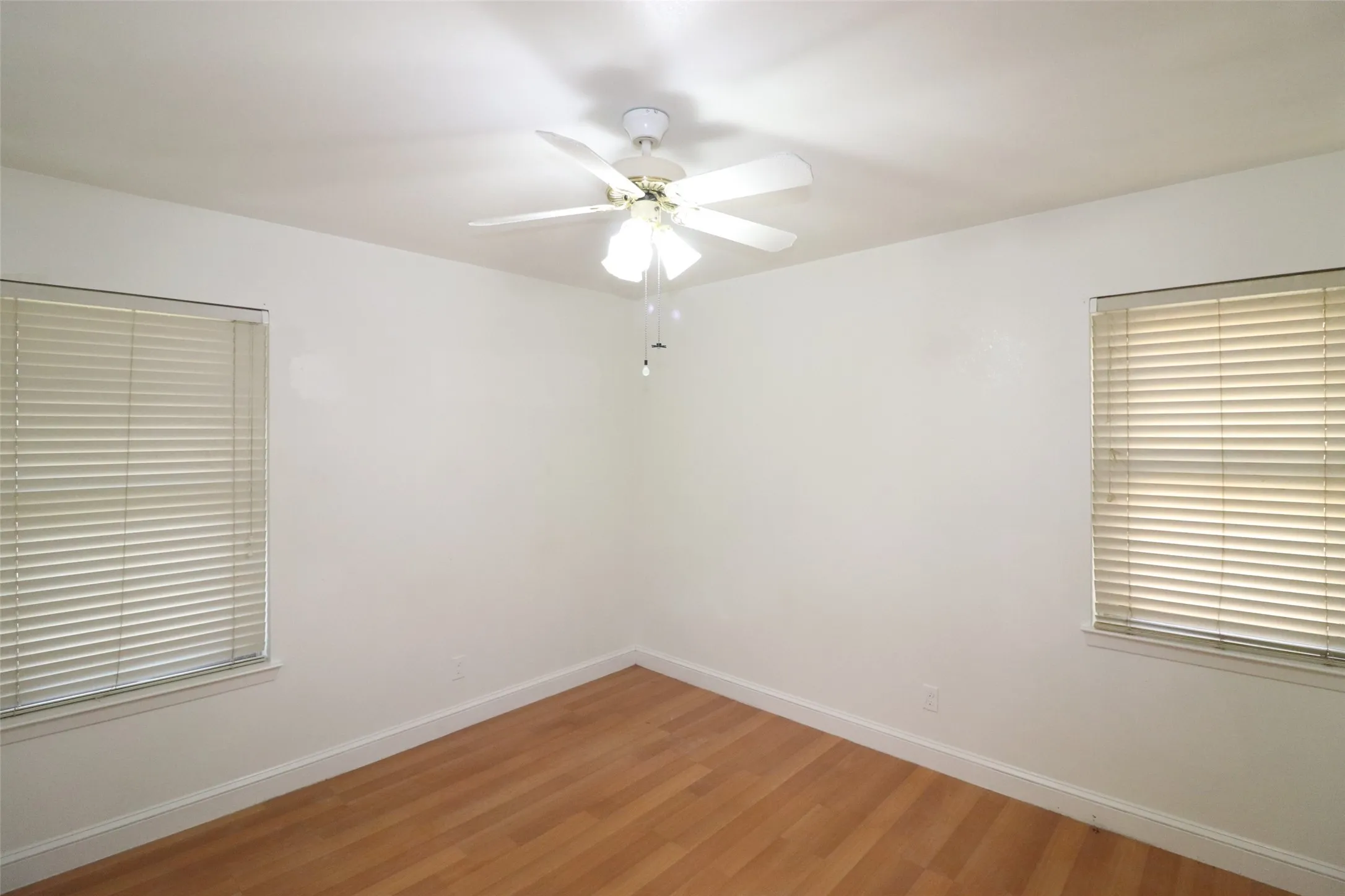 Single Family Residence For Rent in Dallas County , 4106 Timberline Drive, Garland, Texas 75042, 4 Bedroom, 2 Bathroom, Garage spaces, 1,800 Sqft, built in 1965, mls#21357109, Real Estate Agent in Garland, Homes For Rent in Dallas county, Homes For Rent in Garland, Realtor in Garland Texas, Real Estate Brokerage Independent Realty Texas, Luminita Cordes Realtor