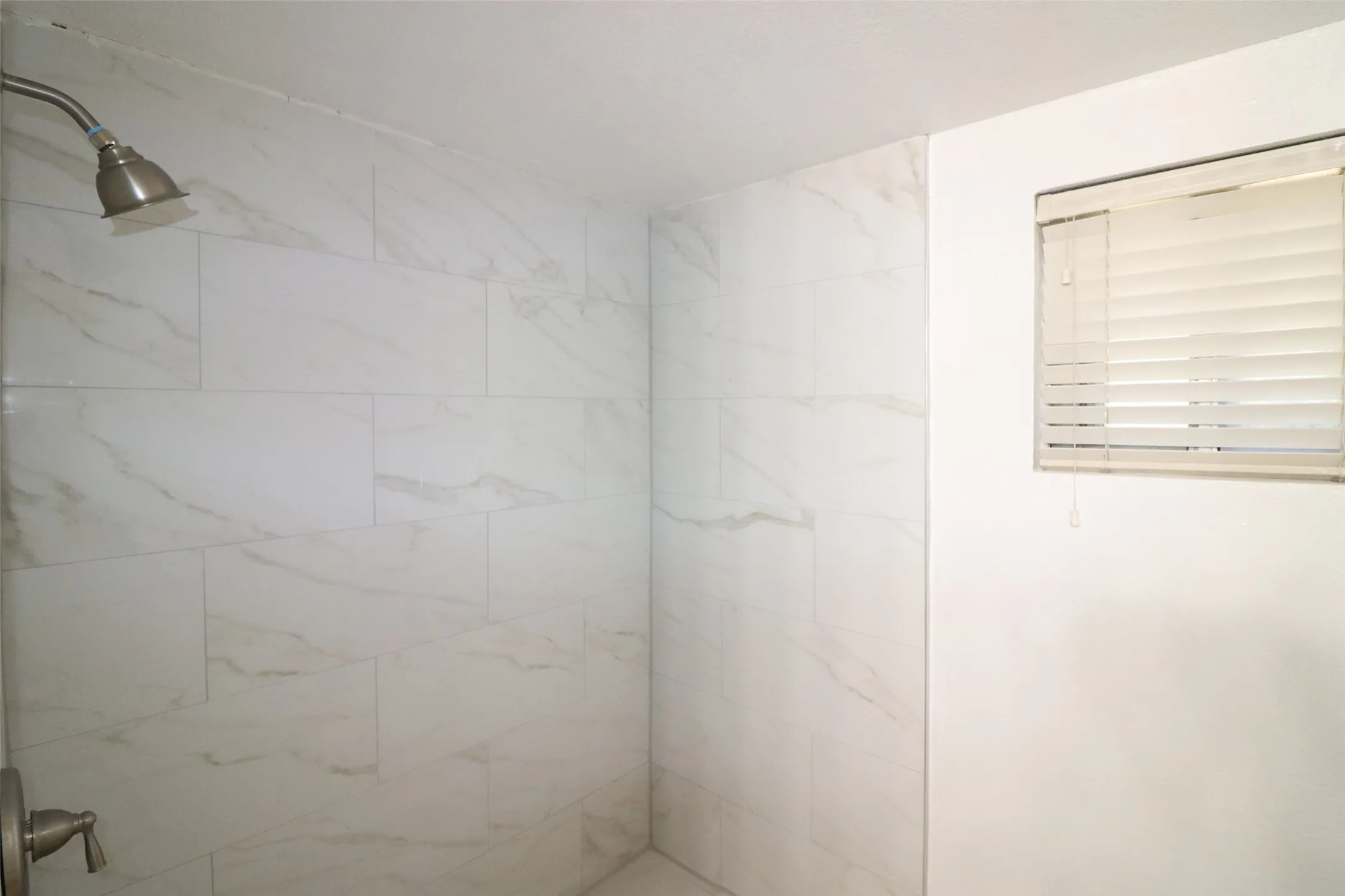 Single Family Residence For Rent in Dallas County , 4106 Timberline Drive, Garland, Texas 75042, 4 Bedroom, 2 Bathroom, Garage spaces, 1,800 Sqft, built in 1965, mls#21357109, Real Estate Agent in Garland, Homes For Rent in Dallas county, Homes For Rent in Garland, Realtor in Garland Texas, Real Estate Brokerage Independent Realty Texas, Luminita Cordes Realtor