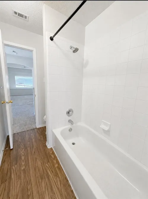 Single Family Residence For Rent in Tarrant County , 4420 Corner Brook Lane, Fort Worth, Texas 76123, 5 Bedroom, 4 Bathroom, 2 Garage spaces, 4,215 Sqft, built in 2003, mls#21357107, Real Estate Agent in Fort Worth, Homes For Rent in Tarrant county, Homes For Rent in Fort Worth, Realtor in Fort Worth Texas, Real Estate Brokerage Independent Realty Texas, Luminita Cordes Realtor