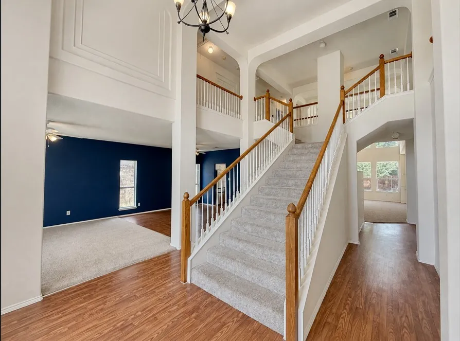 Single Family Residence For Rent in Tarrant County , 4420 Corner Brook Lane, Fort Worth, Texas 76123, 5 Bedroom, 4 Bathroom, 2 Garage spaces, 4,215 Sqft, built in 2003, mls#21357107, Real Estate Agent in Fort Worth, Homes For Rent in Tarrant county, Homes For Rent in Fort Worth, Realtor in Fort Worth Texas, Real Estate Brokerage Independent Realty Texas, Luminita Cordes Realtor