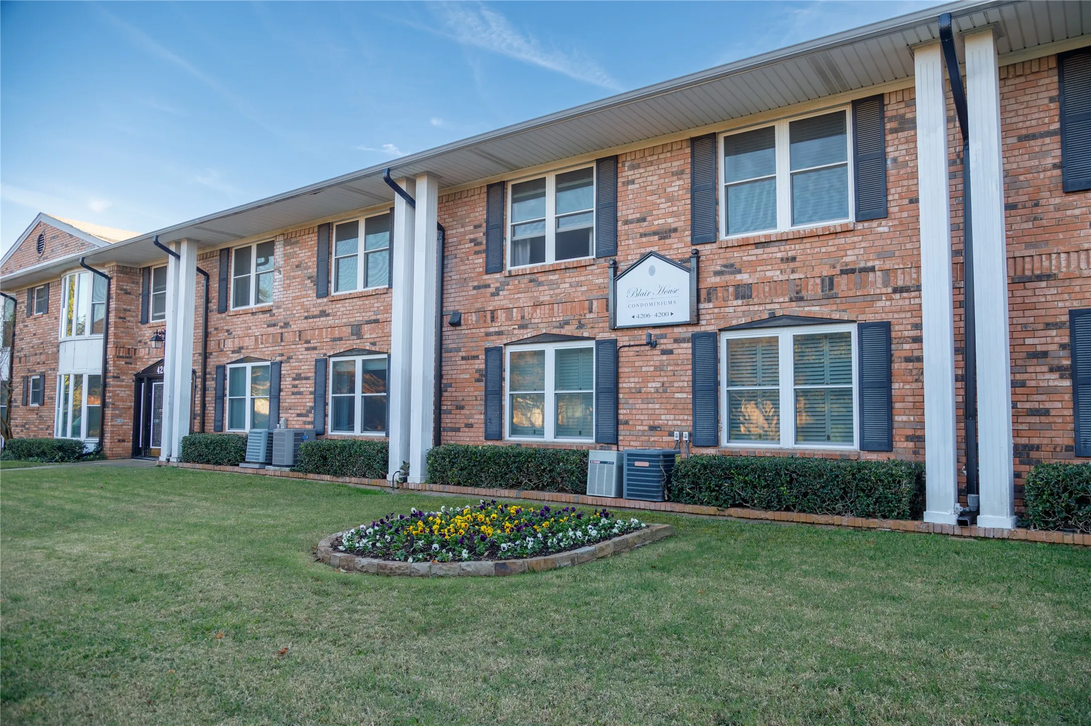 Welcome to Blair House Condos!