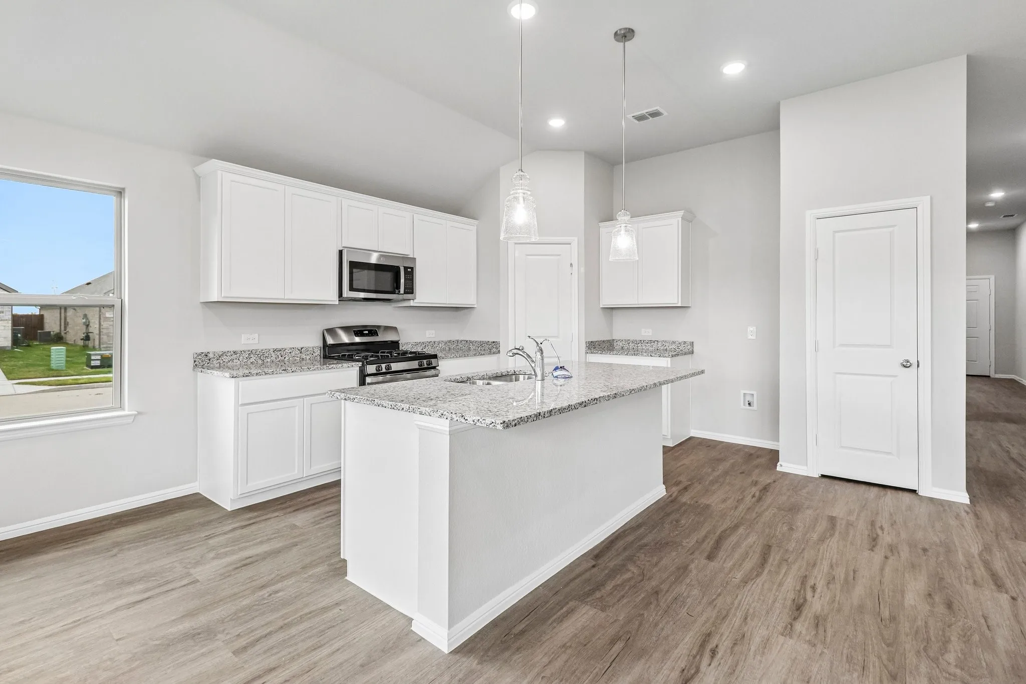 Single Family Residence For Sale in Hunt County , 101 Anson Drive, Royse City, Texas 75189, 4 Bedroom, 2 Bathroom, 2 Garage spaces, 2,029 Sqft, built in 2026, mls#21345860, Real Estate Agent in Royse City, Homes For Sale in Hunt county, Homes For Sale in Royse City, Realtor in Royse City Texas, Real Estate Brokerage Independent Realty Texas, Luminita Cordes Realtor