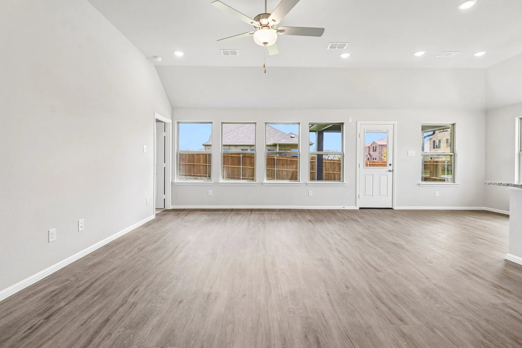 Single Family Residence For Sale in Hunt County , 101 Anson Drive, Royse City, Texas 75189, 4 Bedroom, 2 Bathroom, 2 Garage spaces, 2,029 Sqft, built in 2026, mls#21345860, Real Estate Agent in Royse City, Homes For Sale in Hunt county, Homes For Sale in Royse City, Realtor in Royse City Texas, Real Estate Brokerage Independent Realty Texas, Luminita Cordes Realtor