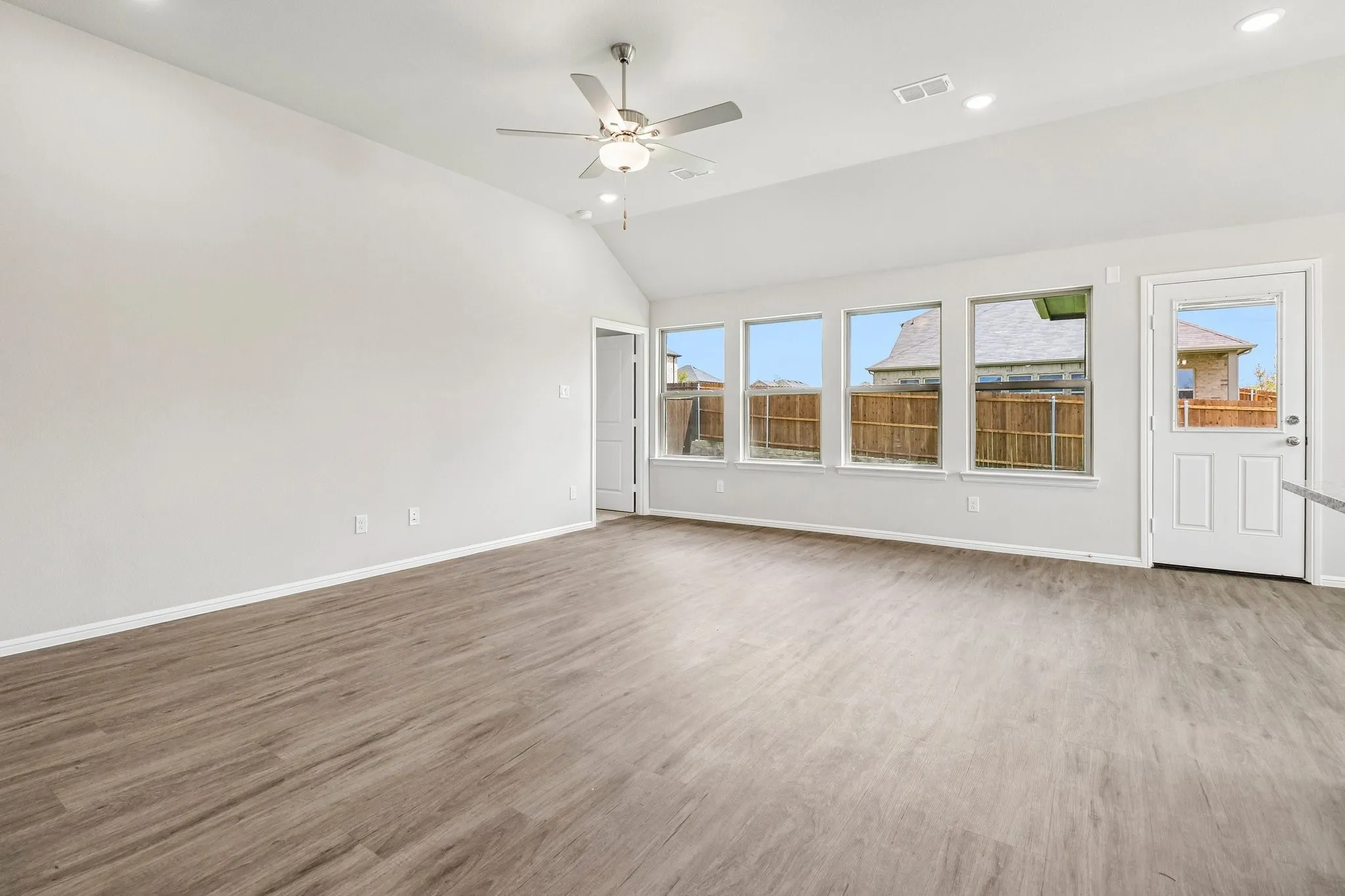 Single Family Residence For Sale in Hunt County , 101 Anson Drive, Royse City, Texas 75189, 4 Bedroom, 2 Bathroom, 2 Garage spaces, 2,029 Sqft, built in 2026, mls#21345860, Real Estate Agent in Royse City, Homes For Sale in Hunt county, Homes For Sale in Royse City, Realtor in Royse City Texas, Real Estate Brokerage Independent Realty Texas, Luminita Cordes Realtor