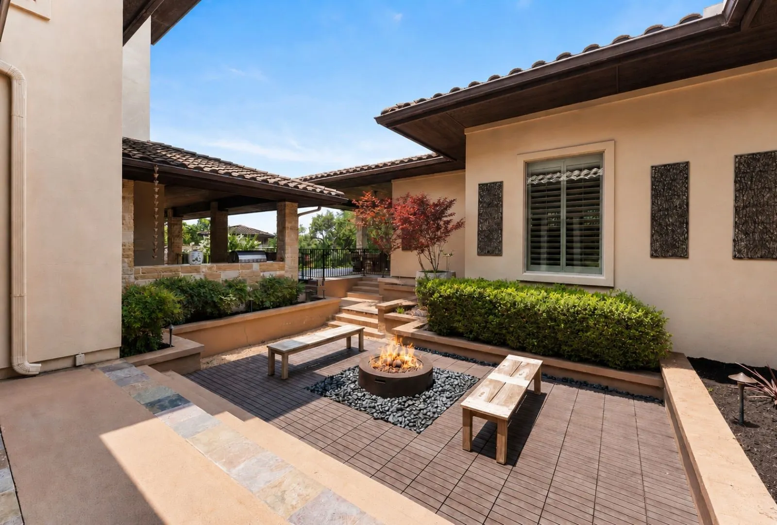 Single Family Residence For Sale in Travis County , 103 Bella Cima Drive, Austin, Texas 78734, 5 Bedroom, 6 Bathroom, 3 Garage spaces, 6,373 Sqft, built in 2001, mls#21357111, Real Estate Agent in Austin, Homes For Sale in Travis county, Homes For Sale in Austin, Realtor in Austin Texas, Real Estate Brokerage Independent Realty Texas, Luminita Cordes Realtor