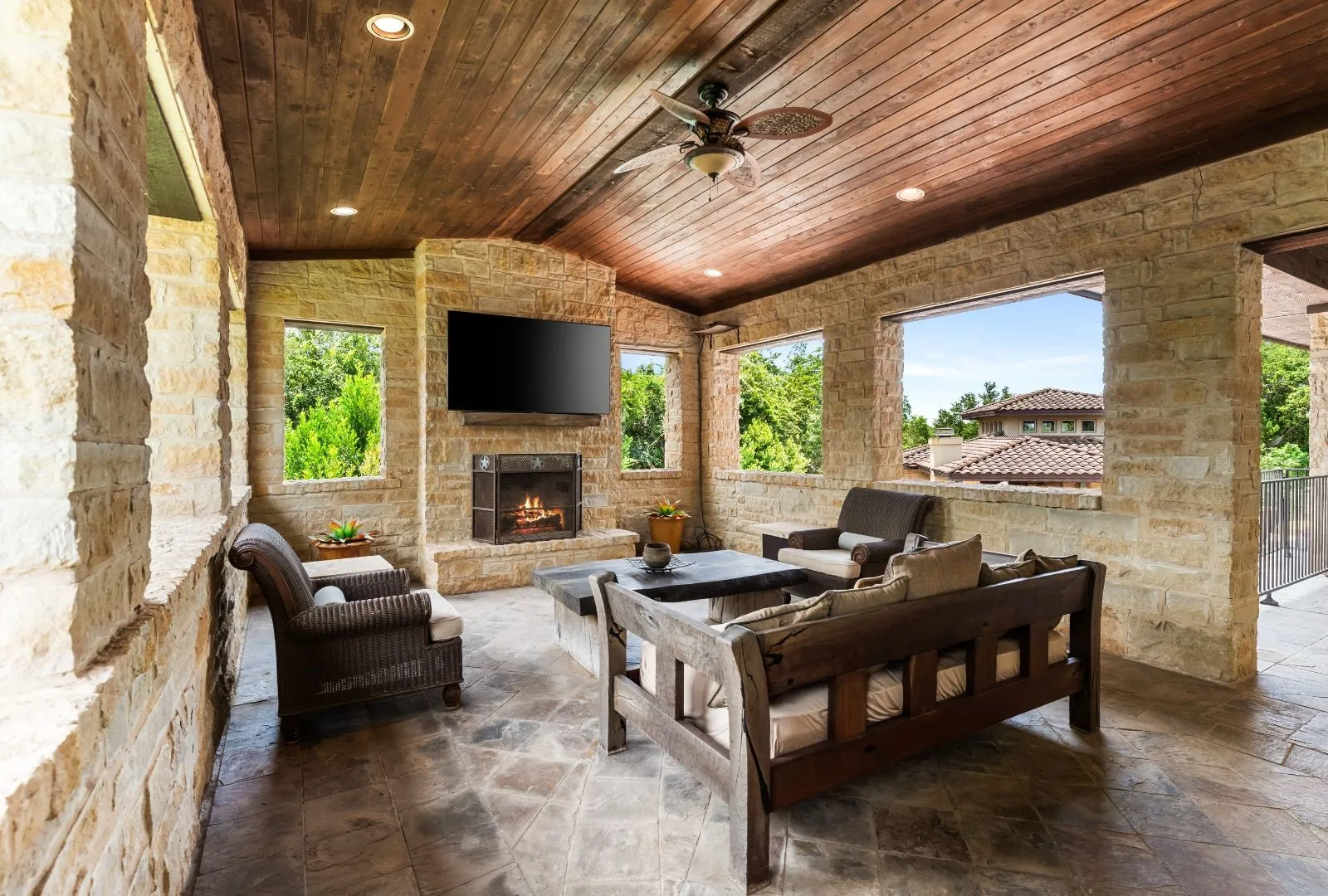 Single Family Residence For Sale in Travis County , 103 Bella Cima Drive, Austin, Texas 78734, 5 Bedroom, 6 Bathroom, 3 Garage spaces, 6,373 Sqft, built in 2001, mls#21357111, Real Estate Agent in Austin, Homes For Sale in Travis county, Homes For Sale in Austin, Realtor in Austin Texas, Real Estate Brokerage Independent Realty Texas, Luminita Cordes Realtor