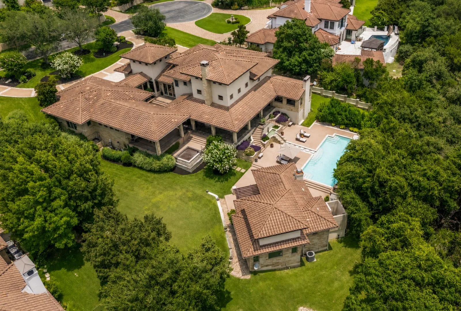 Single Family Residence For Sale in Travis County , 103 Bella Cima Drive, Austin, Texas 78734, 5 Bedroom, 6 Bathroom, 3 Garage spaces, 6,373 Sqft, built in 2001, mls#21357111, Real Estate Agent in Austin, Homes For Sale in Travis county, Homes For Sale in Austin, Realtor in Austin Texas, Real Estate Brokerage Independent Realty Texas, Luminita Cordes Realtor