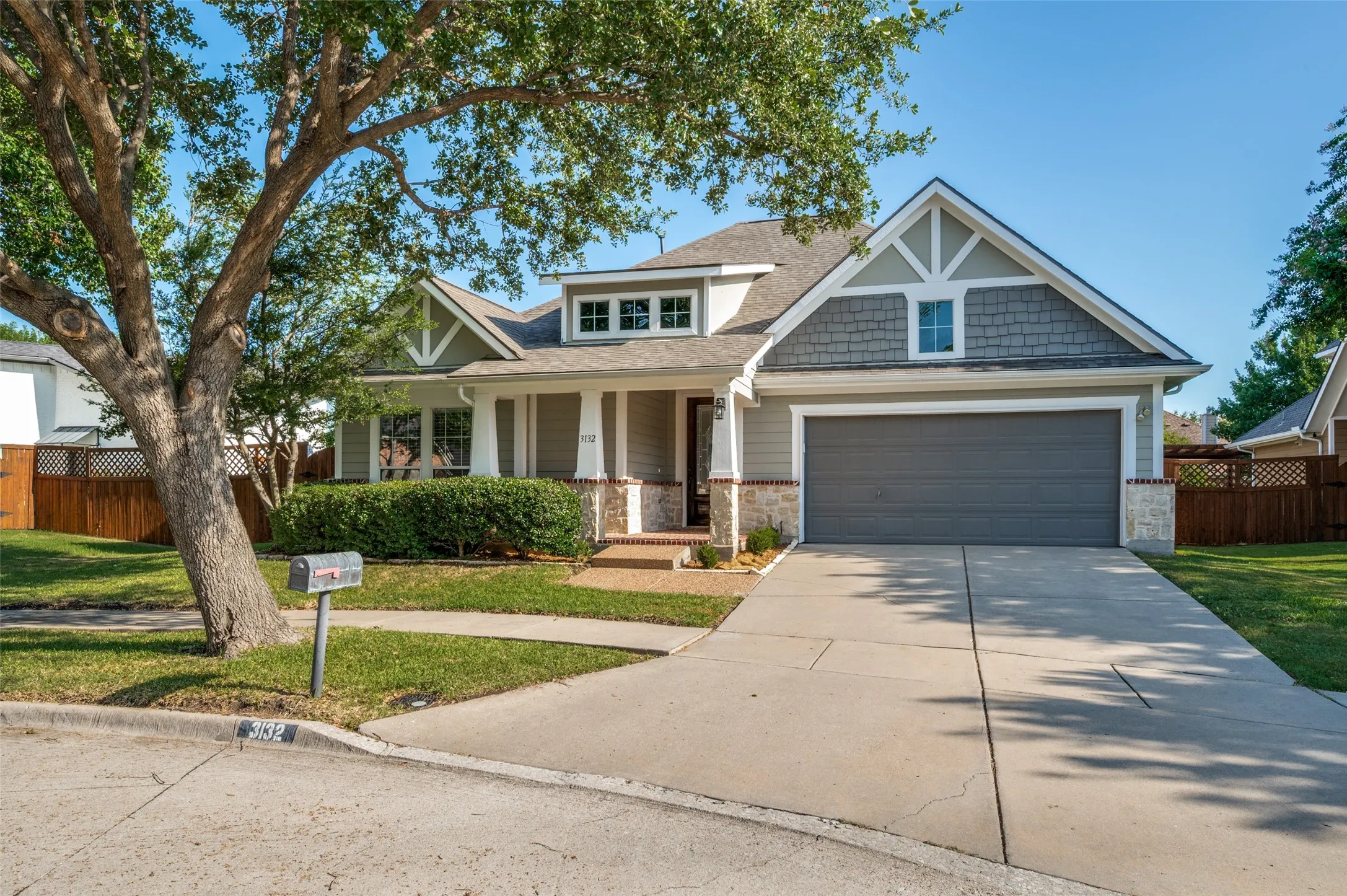 Single Family Residence For Sale in Denton County , 3132 Somerset Lane, Frisco, Texas 75033, 3 Bedroom, 2 Bathroom, 2 Garage spaces, 1,873 Sqft, built in 2004, mls#21357151, Real Estate Agent in Frisco, Homes For Sale in Denton county, Homes For Sale in Frisco, Realtor in Frisco Texas, Real Estate Brokerage Independent Realty Texas, Luminita Cordes Realtor