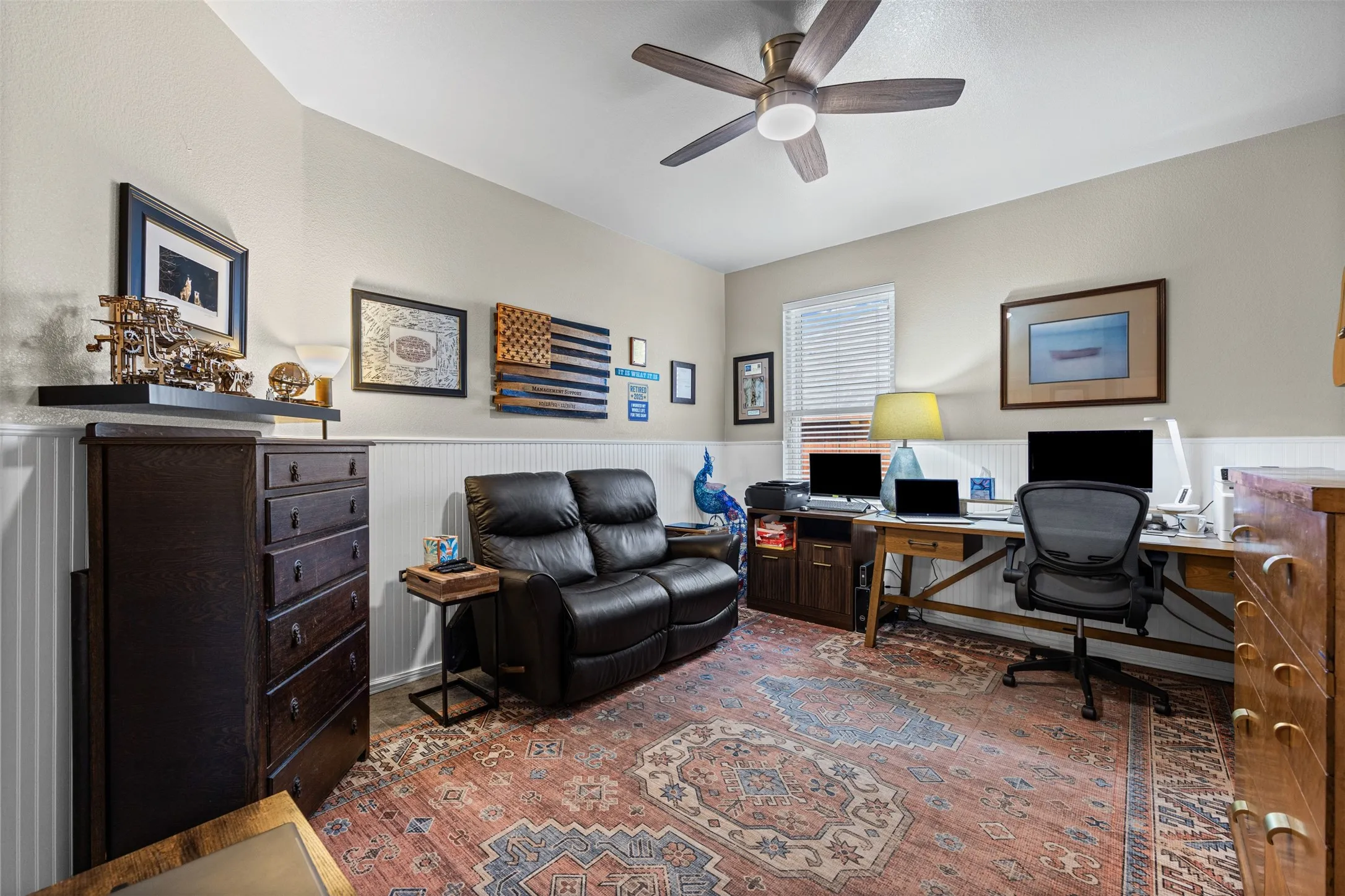 Fourth bedroom