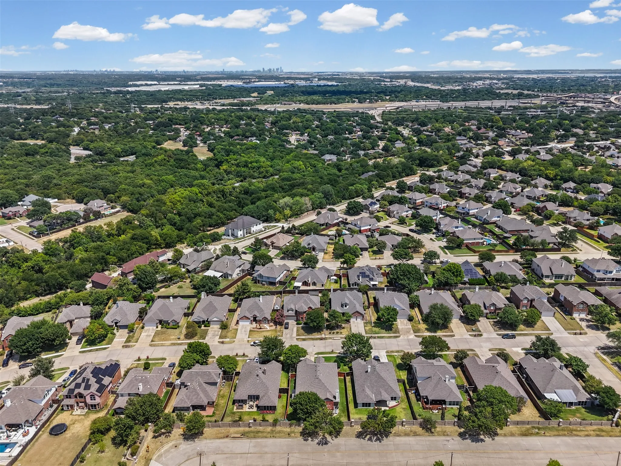 Single Family Residence For Sale in Tarrant County , 1759 Hidden Brook Drive, Grand Prairie, Texas 75050, 4 Bedroom, 3 Bathroom, 2 Garage spaces, 2,428 Sqft, built in 2005, mls#21349623, Real Estate Agent in Grand Prairie, Homes For Sale in Tarrant county, Homes For Sale in Grand Prairie, Realtor in Grand Prairie Texas, Real Estate Brokerage Independent Realty Texas, Luminita Cordes Realtor