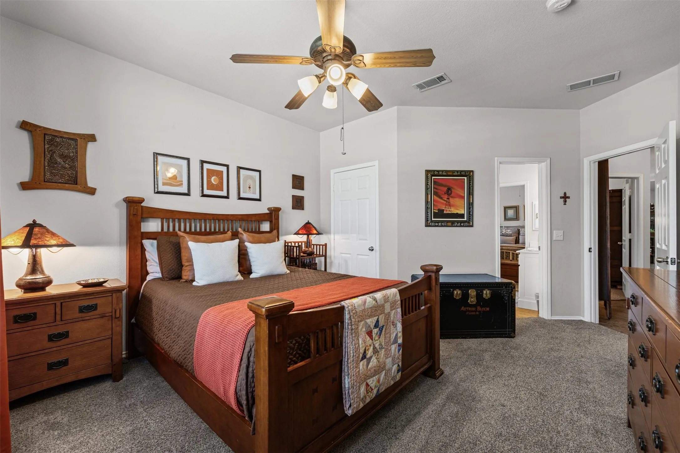 Single Family Residence For Sale in Tarrant County , 1759 Hidden Brook Drive, Grand Prairie, Texas 75050, 4 Bedroom, 3 Bathroom, 2 Garage spaces, 2,428 Sqft, built in 2005, mls#21349623, Real Estate Agent in Grand Prairie, Homes For Sale in Tarrant county, Homes For Sale in Grand Prairie, Realtor in Grand Prairie Texas, Real Estate Brokerage Independent Realty Texas, Luminita Cordes Realtor