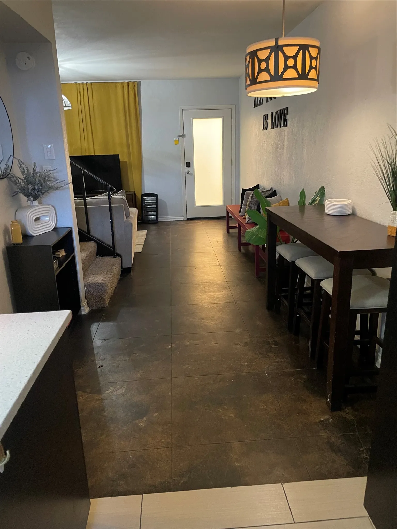 Condominium For Rent in Dallas County , 3500 Routh Street 2, Dallas, Texas 75219, 2 Bedroom, 2 Bathroom, Garage spaces, 1,000 Sqft, built in 1973, mls#21357157, Real Estate Agent in Dallas, Homes For Rent in Dallas county, Homes For Rent in Dallas, Realtor in Dallas Texas, Real Estate Brokerage Independent Realty Texas, Luminita Cordes Realtor