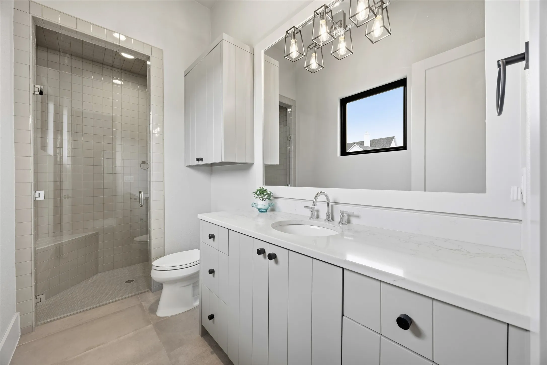 Single Family Residence For Sale in Tarrant County , 200 Winnie Drive, Colleyville, Texas 76034, 4 Bedroom, 5 Bathroom, 3 Garage spaces, 4,779 Sqft, built in 2020, mls#21355181, Real Estate Agent in Colleyville, Homes For Sale in Tarrant county, Homes For Sale in Colleyville, Realtor in Colleyville Texas, Real Estate Brokerage Independent Realty Texas, Luminita Cordes Realtor