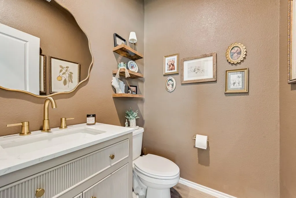 Single Family Residence For Sale in Hunt County , 921 Corral Street, Royse City, Texas 75189, 3 Bedroom, 3 Bathroom, 2 Garage spaces, 1,921 Sqft, built in 2023, mls#21354459, Real Estate Agent in Royse City, Homes For Sale in Hunt county, Homes For Sale in Royse City, Realtor in Royse City Texas, Real Estate Brokerage Independent Realty Texas, Luminita Cordes Realtor