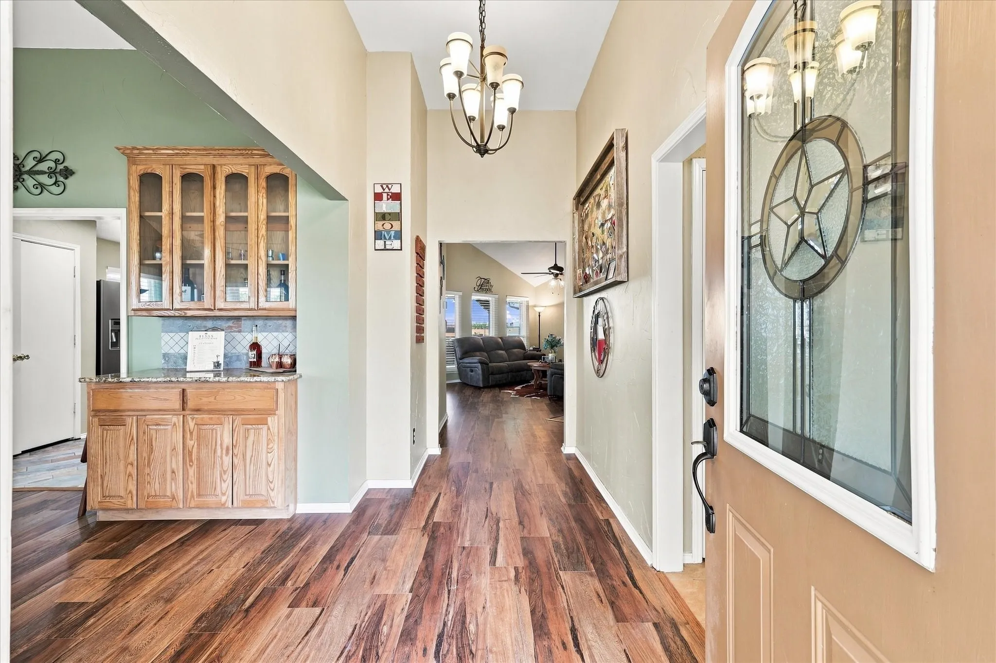 Single Family Residence For Sale in Denton County , 11555 Plainview Road, Krum, Texas 76249, 4 Bedroom, 2 Bathroom, 2 Garage spaces, 2,228 Sqft, built in 1999, mls#21325436, Real Estate Agent in Krum, Homes For Sale in Denton county, Homes For Sale in Krum, Realtor in Krum Texas, Real Estate Brokerage Independent Realty Texas, Luminita Cordes Realtor