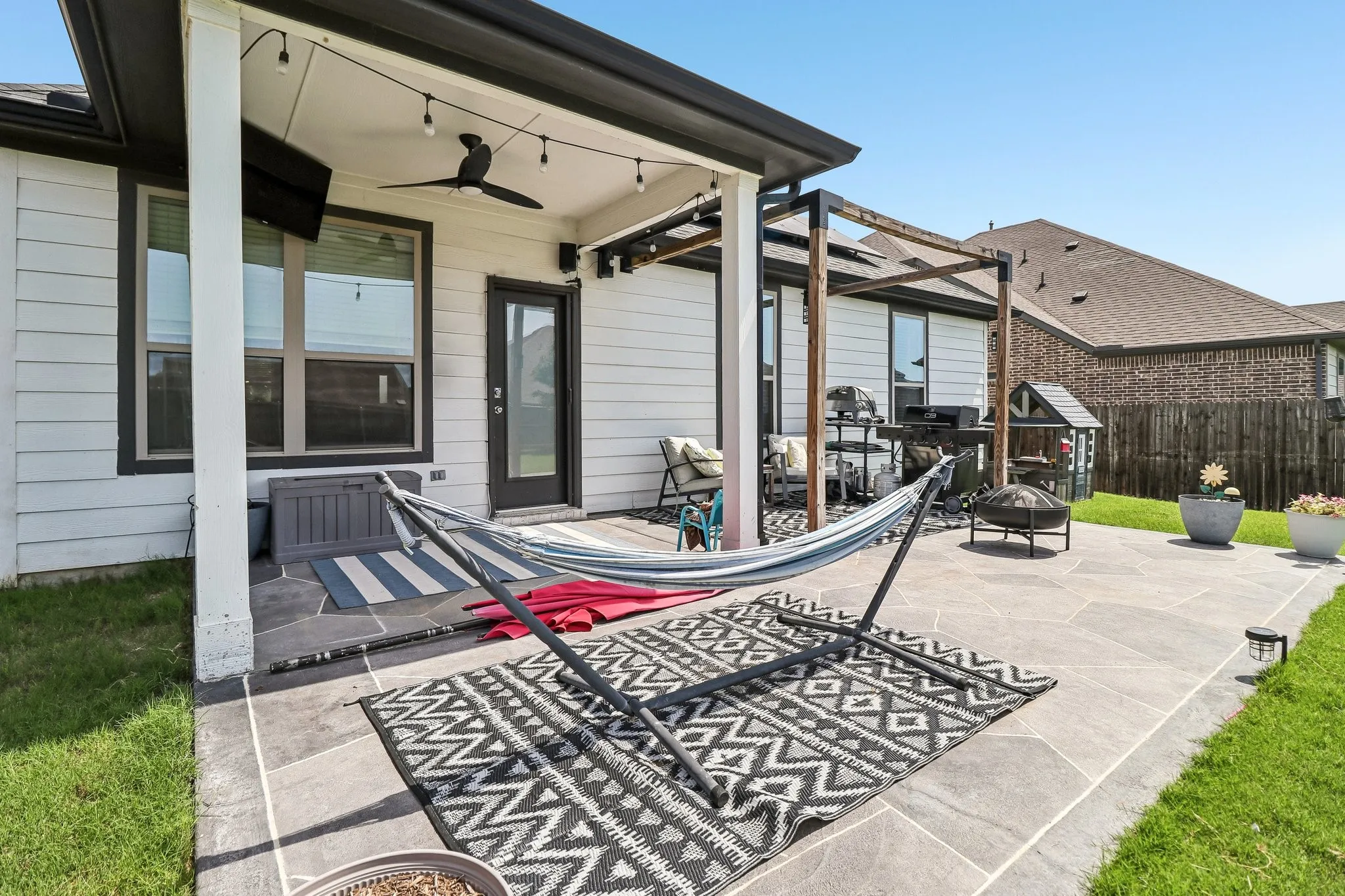Single Family Residence For Rent in Collin County , 491 Pebble Brook Lane, Princeton, Texas 75407, 3 Bedroom, 3 Bathroom, 2 Garage spaces, 1,807 Sqft, built in 2020, mls#21357182, Real Estate Agent in Princeton, Homes For Rent in Collin county, Homes For Rent in Princeton, Realtor in Princeton Texas, Real Estate Brokerage Independent Realty Texas, Luminita Cordes Realtor