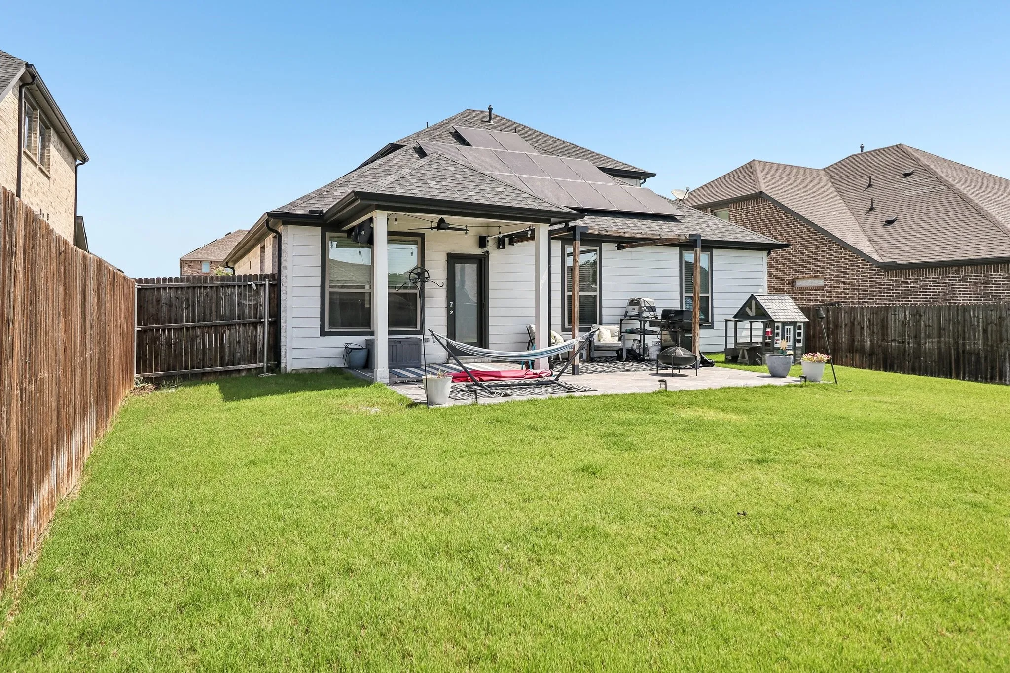 Single Family Residence For Rent in Collin County , 491 Pebble Brook Lane, Princeton, Texas 75407, 3 Bedroom, 3 Bathroom, 2 Garage spaces, 1,807 Sqft, built in 2020, mls#21357182, Real Estate Agent in Princeton, Homes For Rent in Collin county, Homes For Rent in Princeton, Realtor in Princeton Texas, Real Estate Brokerage Independent Realty Texas, Luminita Cordes Realtor