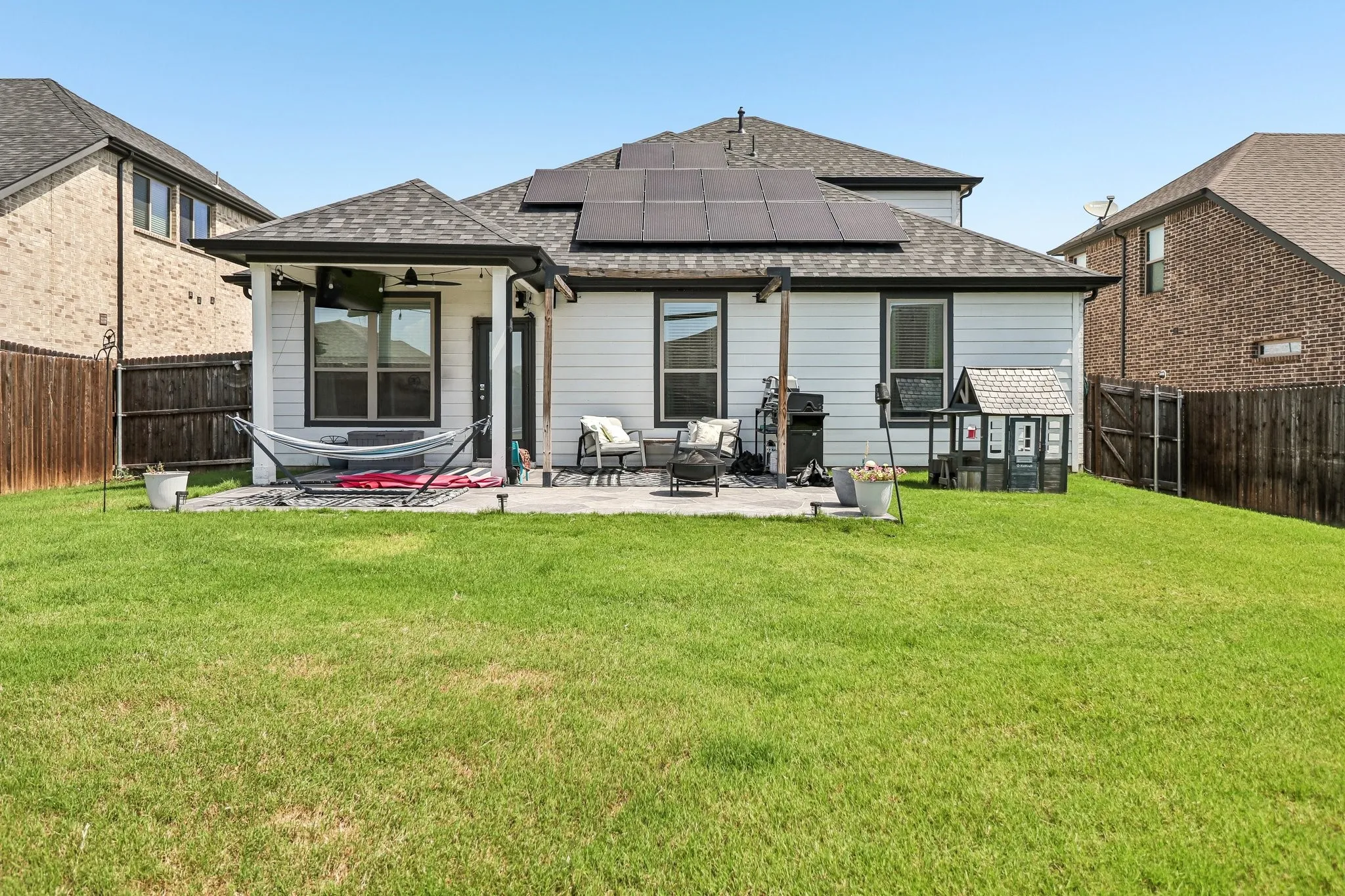 Single Family Residence For Rent in Collin County , 491 Pebble Brook Lane, Princeton, Texas 75407, 3 Bedroom, 3 Bathroom, 2 Garage spaces, 1,807 Sqft, built in 2020, mls#21357182, Real Estate Agent in Princeton, Homes For Rent in Collin county, Homes For Rent in Princeton, Realtor in Princeton Texas, Real Estate Brokerage Independent Realty Texas, Luminita Cordes Realtor