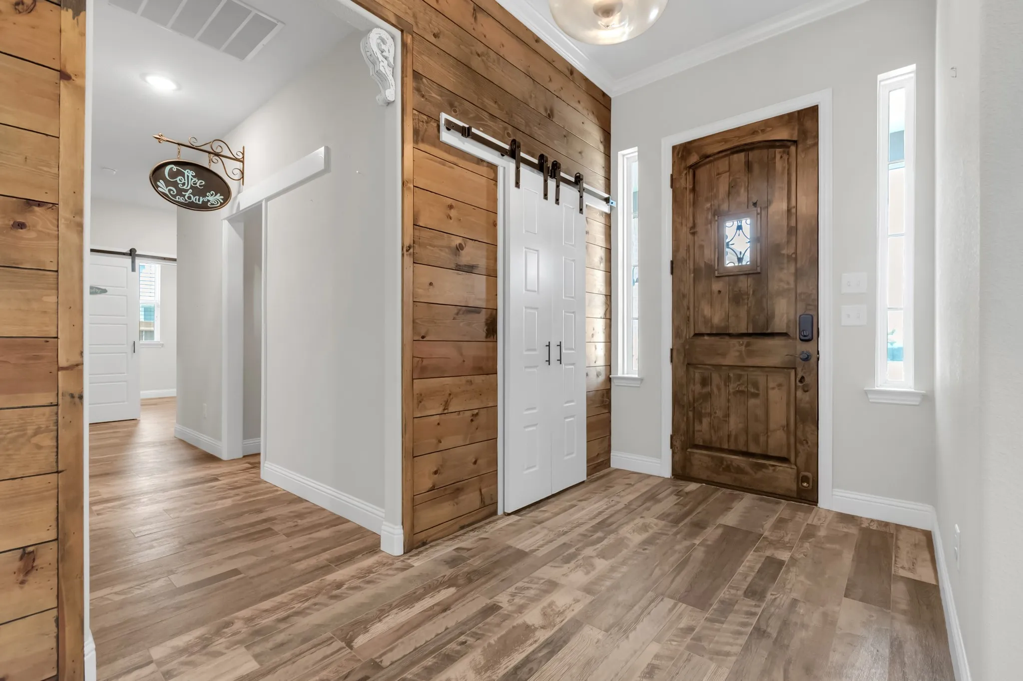 Single Family Residence For Sale in Parker County , 119 Breeders Drive, Willow Park, Texas 76087, 3 Bedroom, 3 Bathroom, 3 Garage spaces, 2,690 Sqft, built in 2018, mls#21355006, Real Estate Agent in Willow Park, Homes For Sale in Parker county, Homes For Sale in Willow Park, Realtor in Willow Park Texas, Real Estate Brokerage Independent Realty Texas, Luminita Cordes Realtor