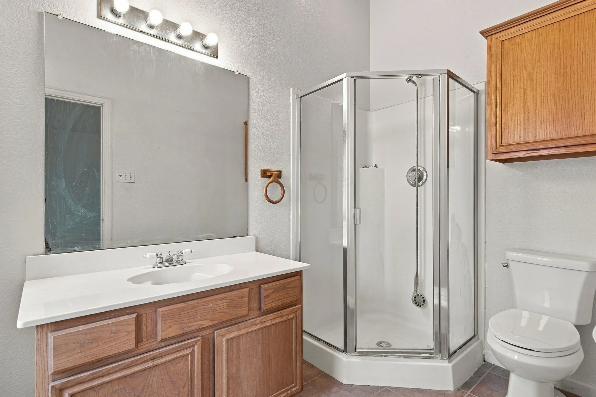 Single Family Residence For Rent in Denton County , 616 Mustang Court, Little Elm, Texas 75068, 2 Bedroom, 2 Bathroom, 2 Garage spaces, 1,040 Sqft, built in 2000, mls#21357194, Real Estate Agent in Little Elm, Homes For Rent in Denton county, Homes For Rent in Little Elm, Realtor in Little Elm Texas, Real Estate Brokerage Independent Realty Texas, Luminita Cordes Realtor