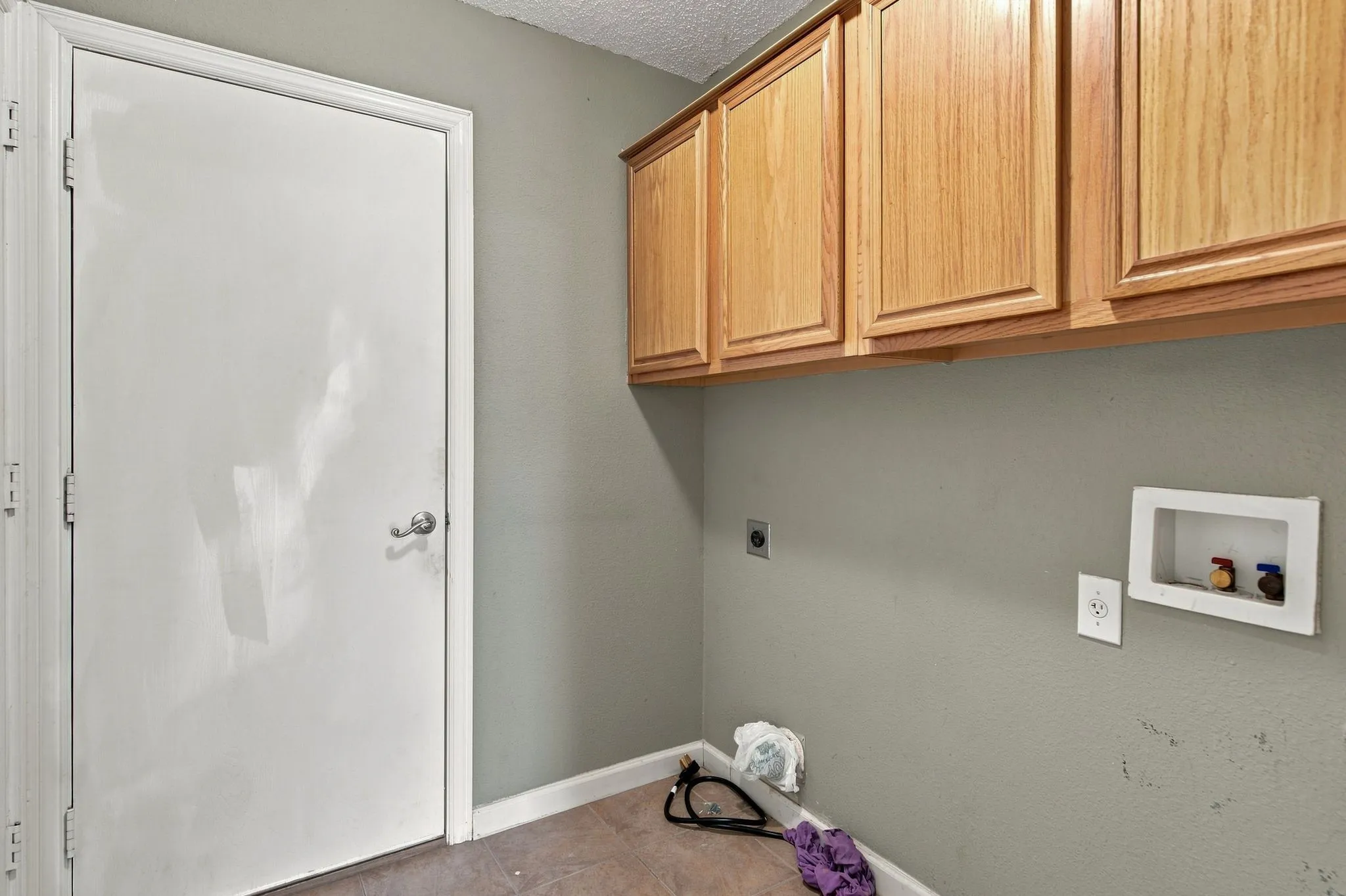Single Family Residence For Rent in Denton County , 616 Mustang Court, Little Elm, Texas 75068, 2 Bedroom, 2 Bathroom, 2 Garage spaces, 1,040 Sqft, built in 2000, mls#21357194, Real Estate Agent in Little Elm, Homes For Rent in Denton county, Homes For Rent in Little Elm, Realtor in Little Elm Texas, Real Estate Brokerage Independent Realty Texas, Luminita Cordes Realtor